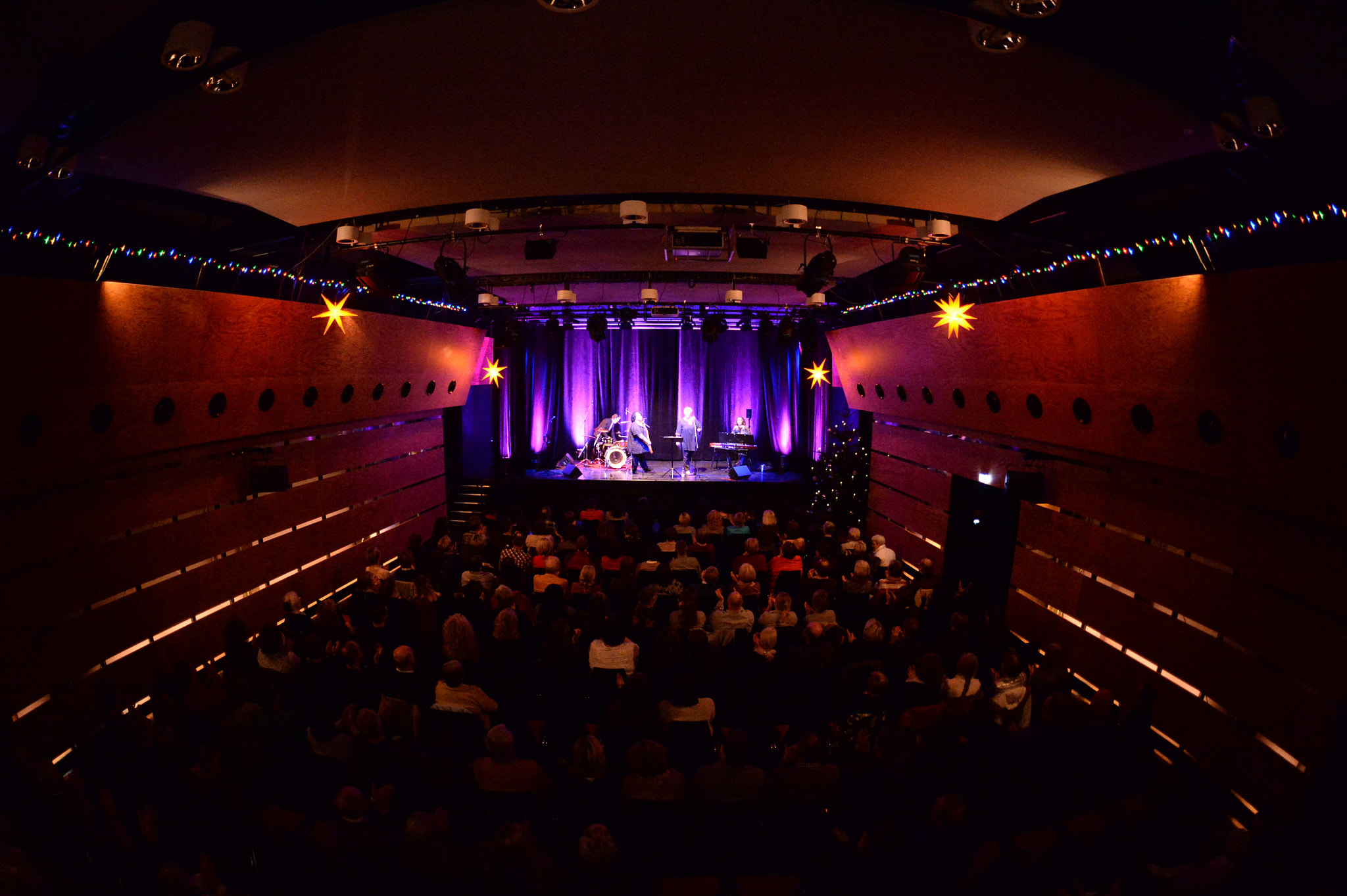 Sigma 15mm F2.8 EX DG Diagonal Fisheye sample photo. Ramona fink gospel group photography
