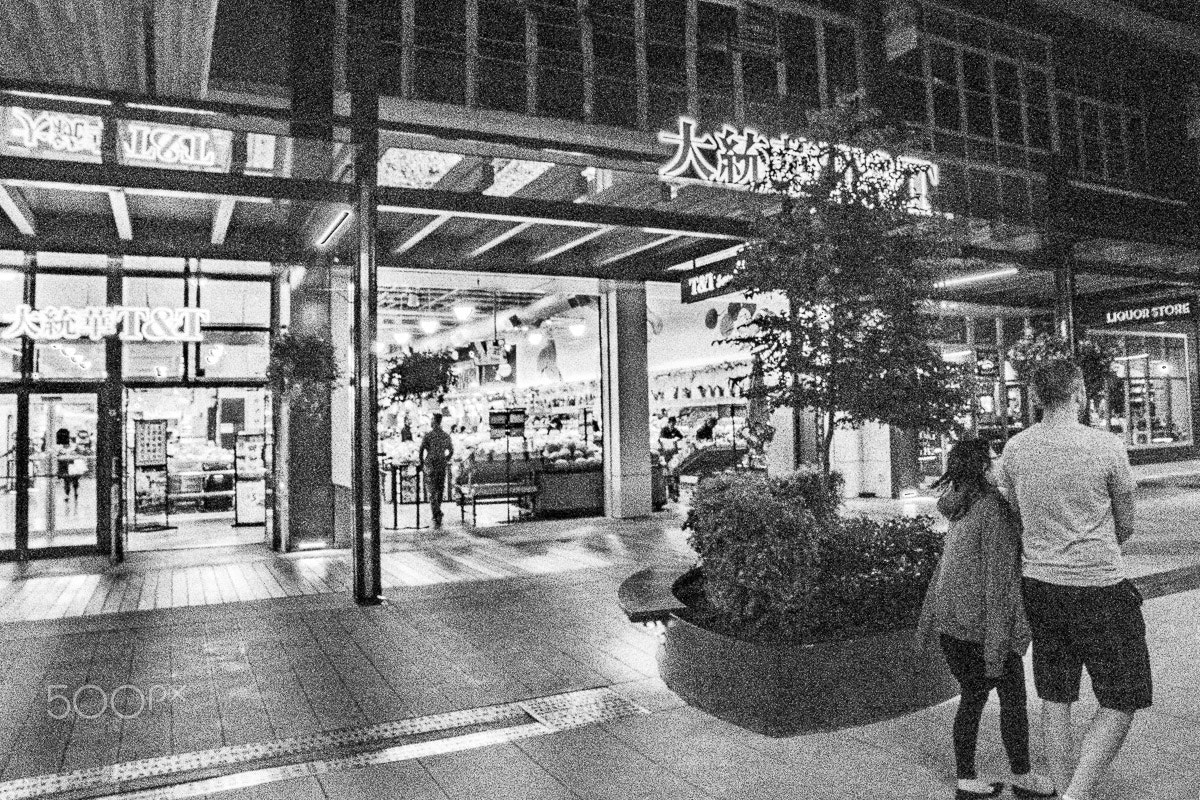 Nikon D500 sample photo. Shopping plaza - vancouver canada photography