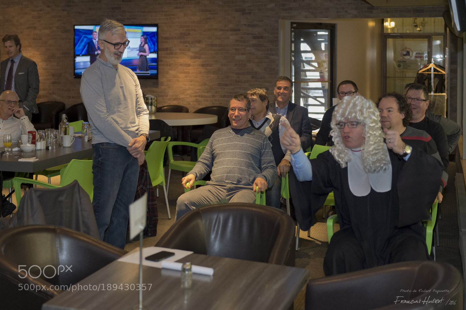Nikon D4 sample photo. Brunch les boys photography