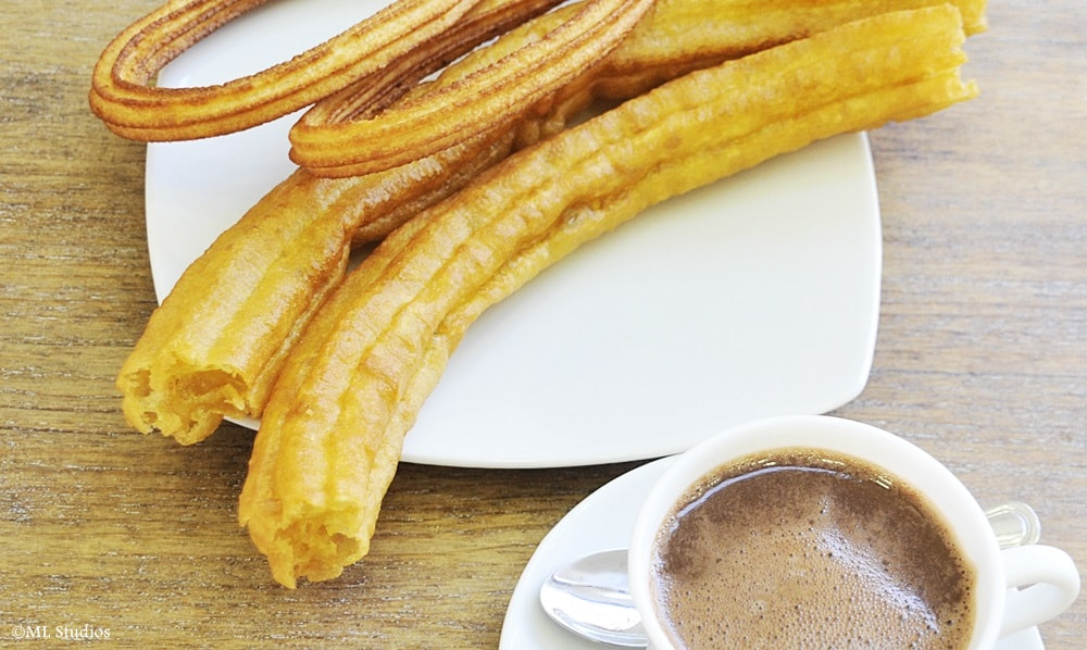 Churros y café