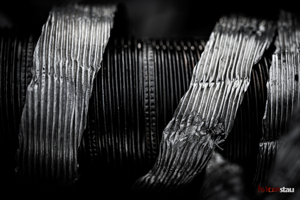 Metallic Ribbons by hitzestau on 500px.com
