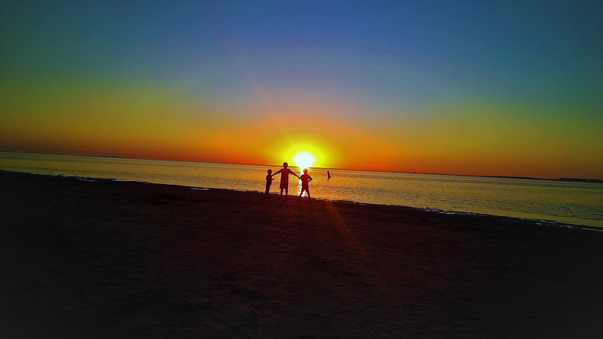 Nokia Lumia 830 sample photo. Beachboy sunset () photography