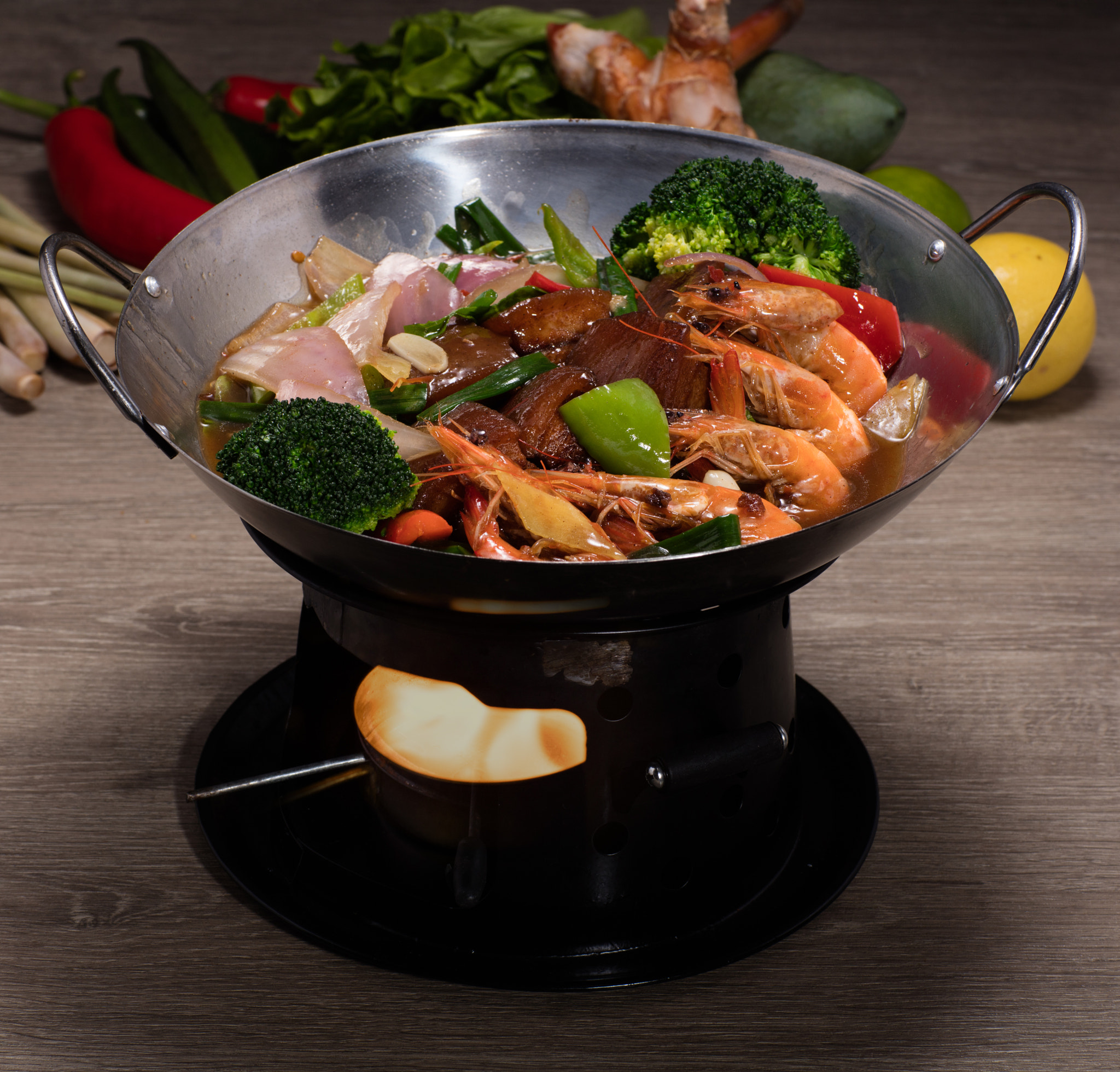 Canon EF 85mm F1.2L II USM sample photo. Hot pot photography