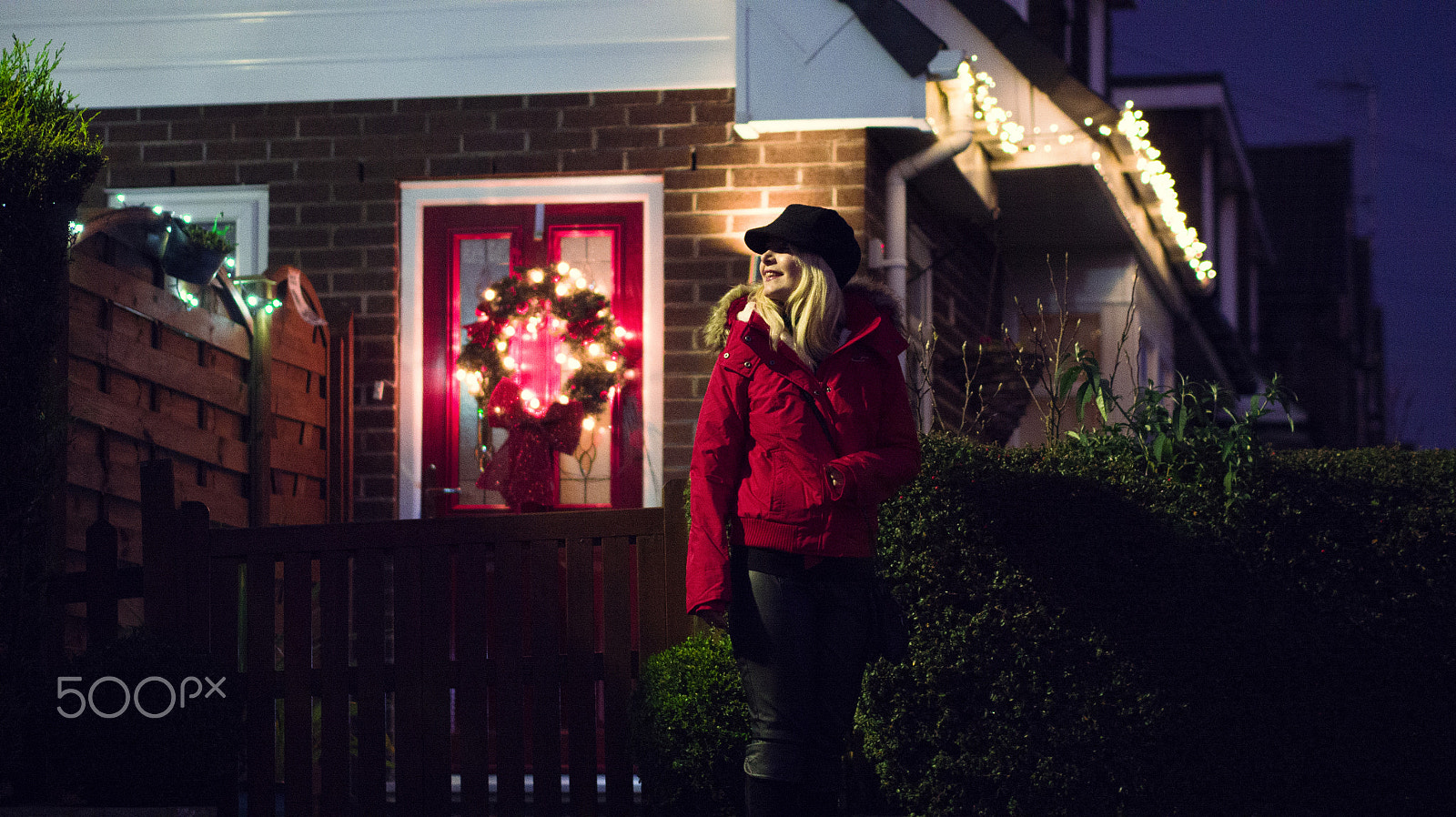 DJI OSMO PRO + Olympus M.Zuiko Digital 45mm F1.8 sample photo. Christmas colors photography