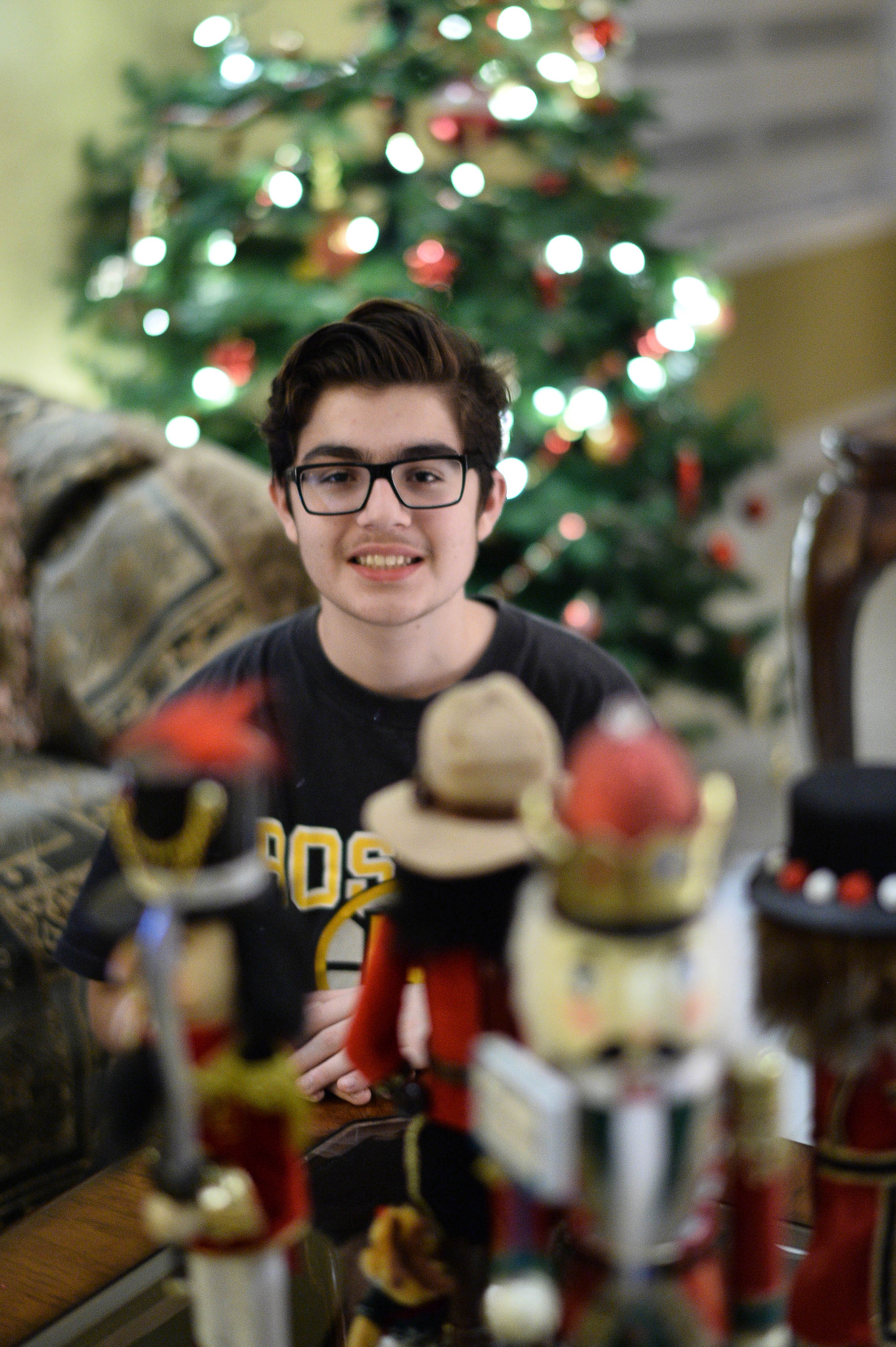 Nikon AF-S Nikkor 58mm F1.4G sample photo. Nutcracker master.... photography