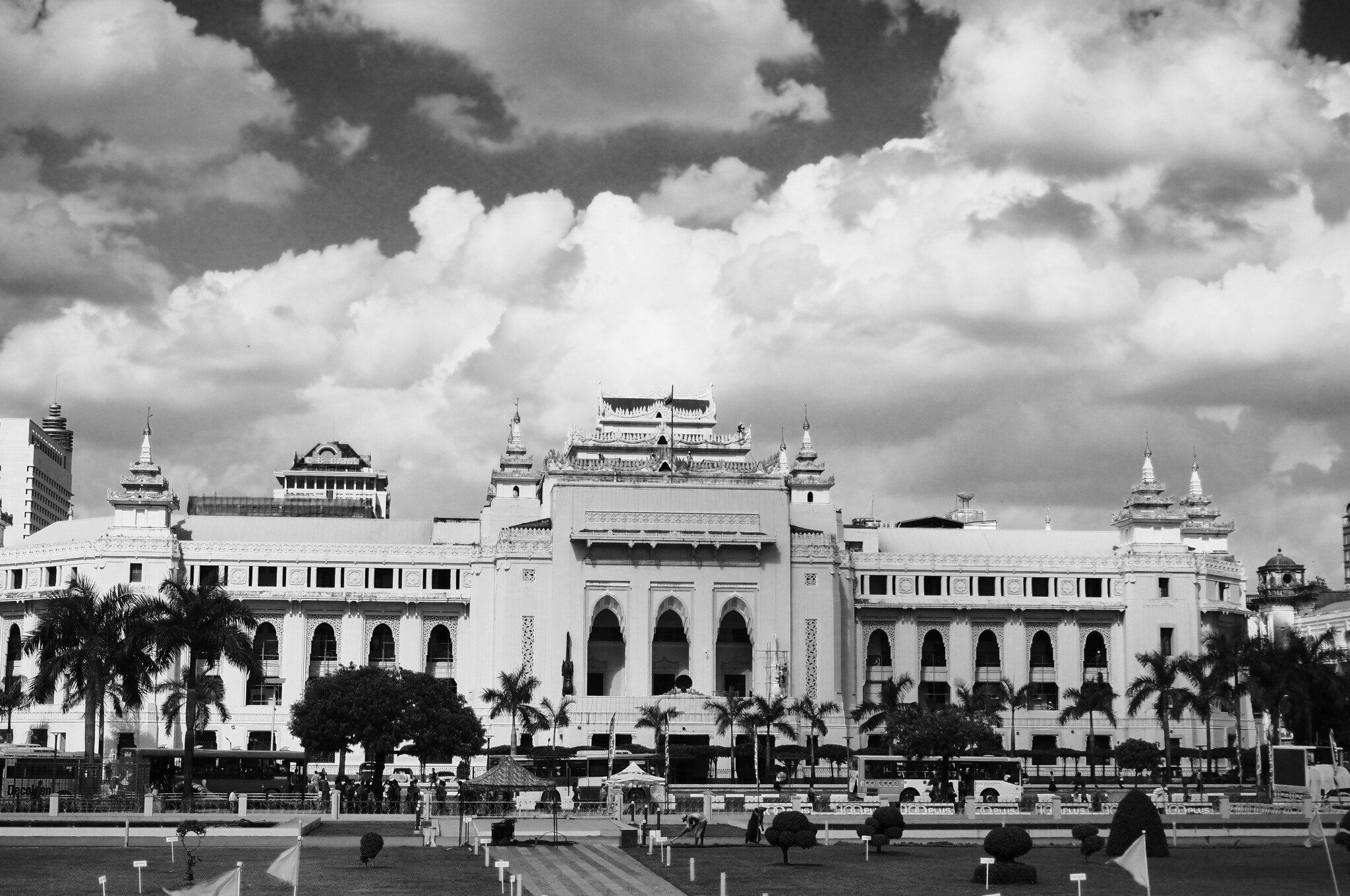 Olympus M.Zuiko Digital ED 14-42mm F3.5-5.6 EZ sample photo. #yangon #cityhall photography