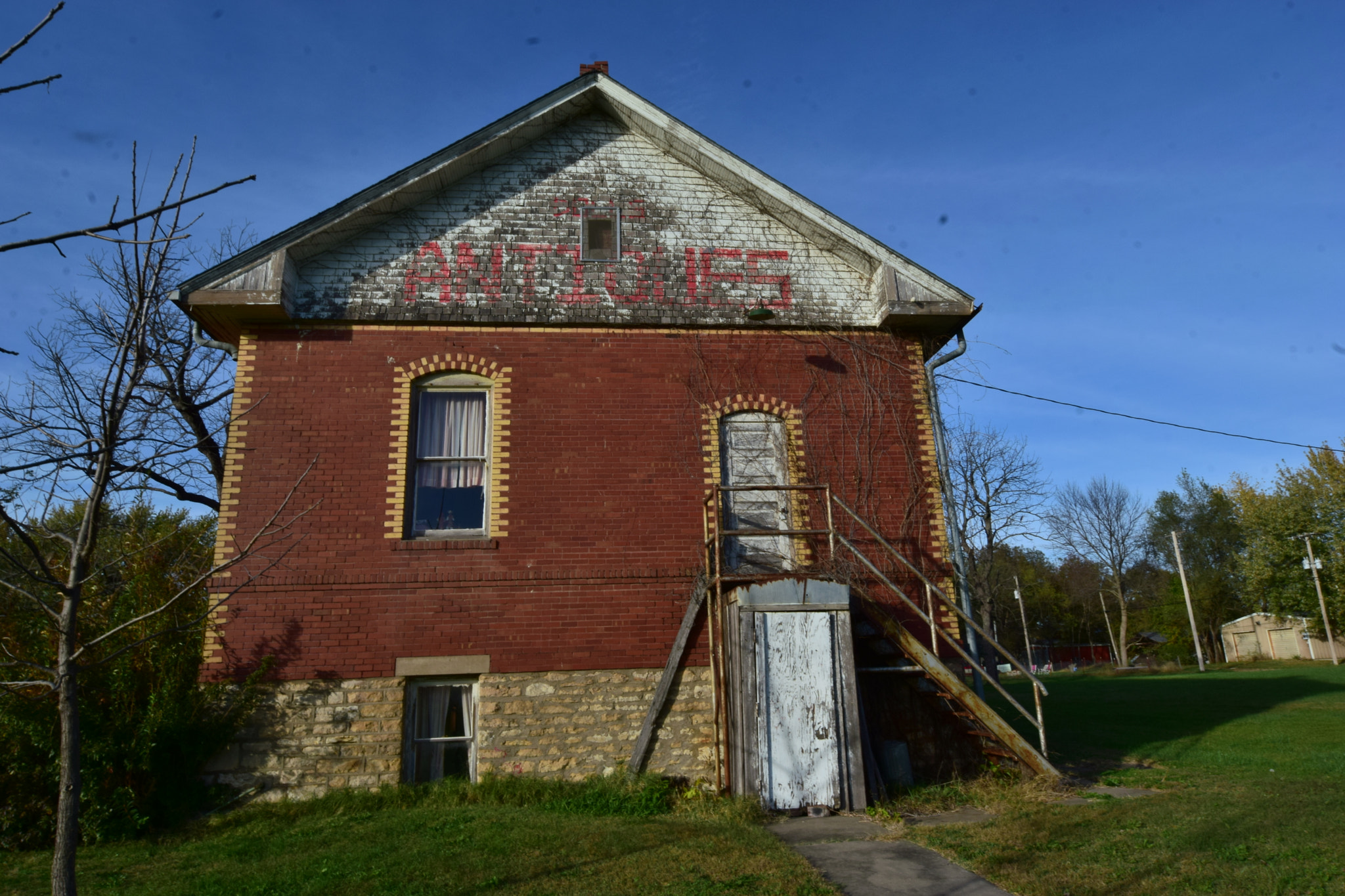 Nikon AF-S Nikkor 14-24mm F2.8G ED sample photo. Greeley, ks photography