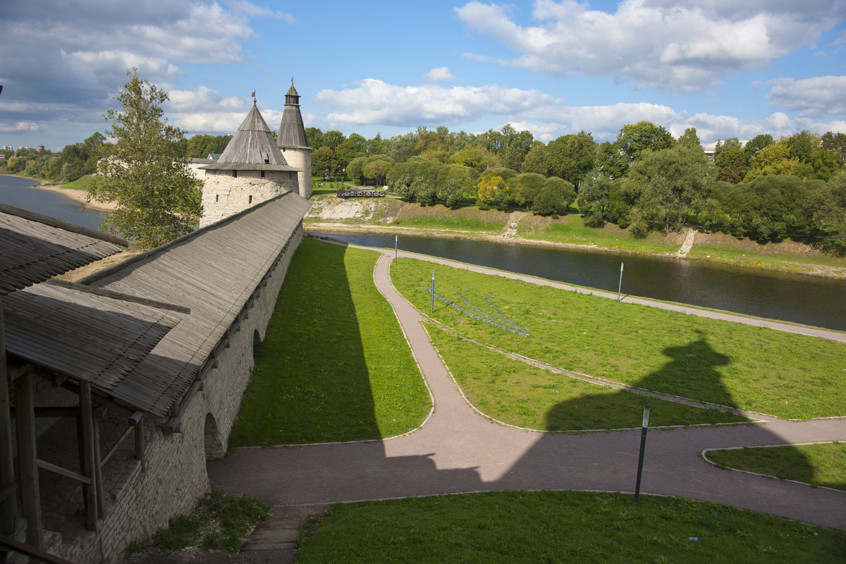 Sony Alpha DSLR-A900 sample photo. Pskov kremlin photography