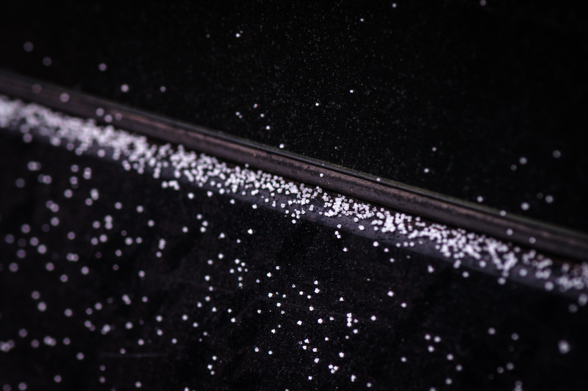 Nikon AF-S Micro-Nikkor 105mm F2.8G IF-ED VR sample photo. Snow dust. Сніговий пил. photography