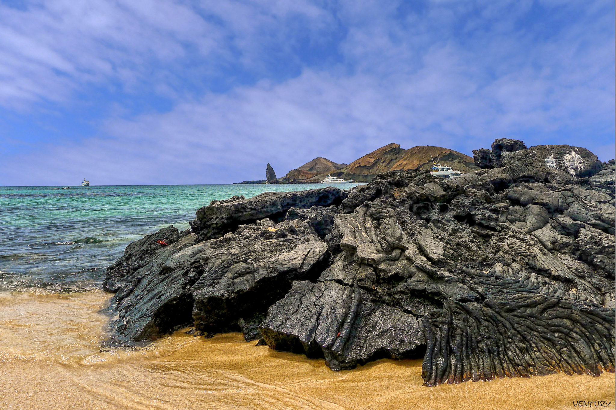 Leica D-LUX 5 sample photo. Young volcanic island photography