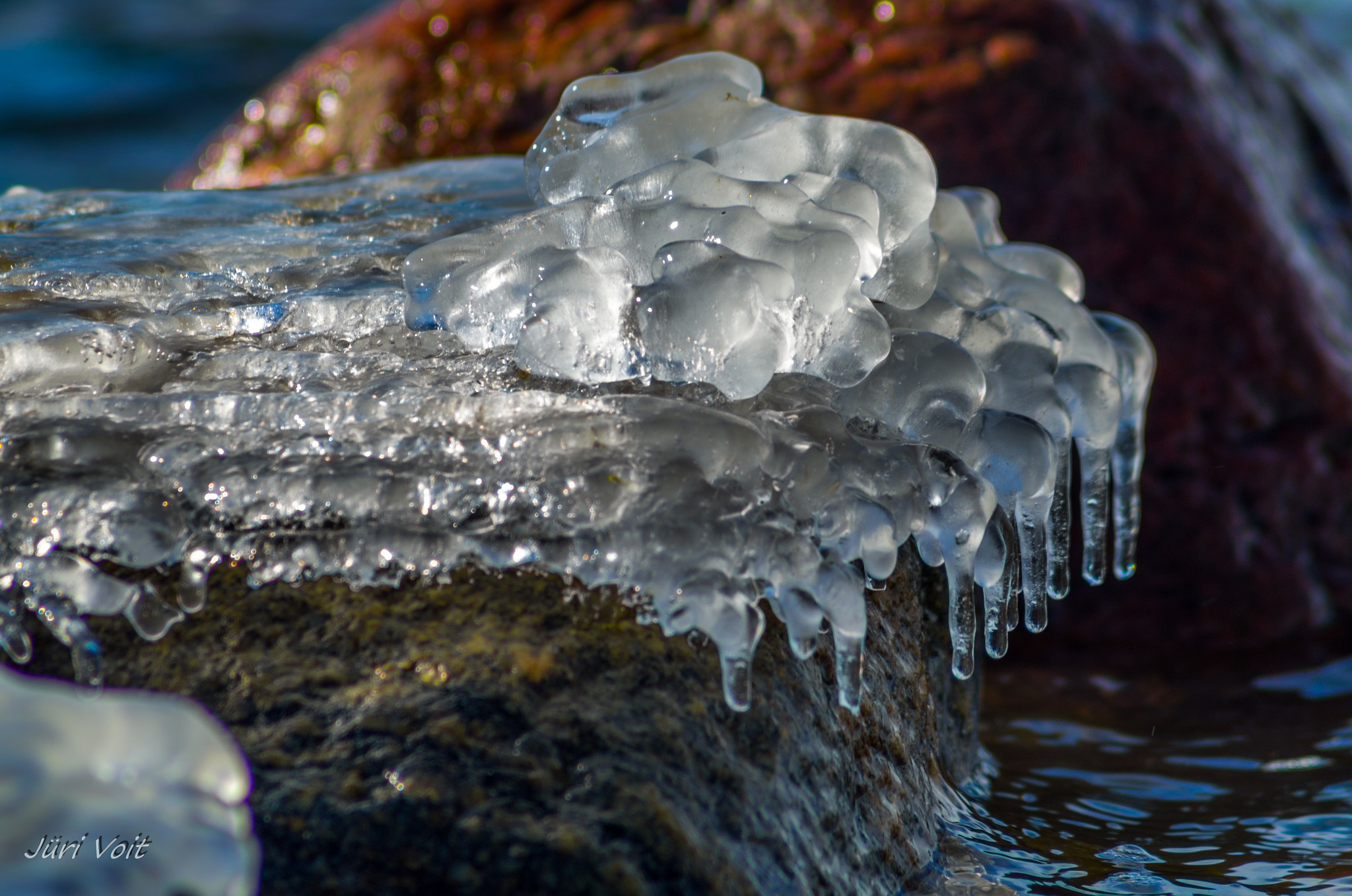 Tamron AF 70-300mm F4-5.6 LD Macro 1:2 sample photo. Ice fingers photography