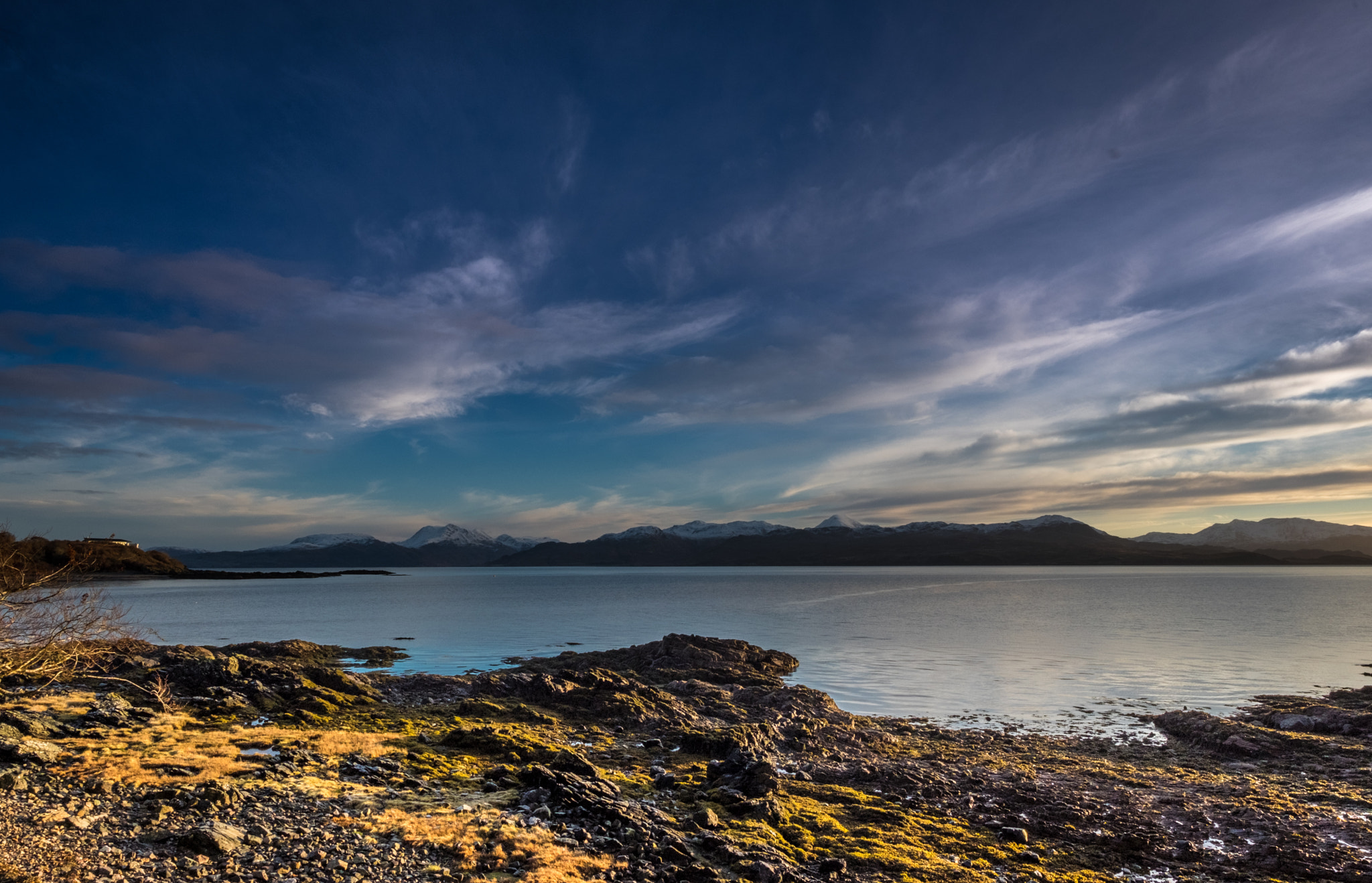 Fujifilm X-E2 + Fujifilm XF 14mm F2.8 R sample photo. Isle of skye photography