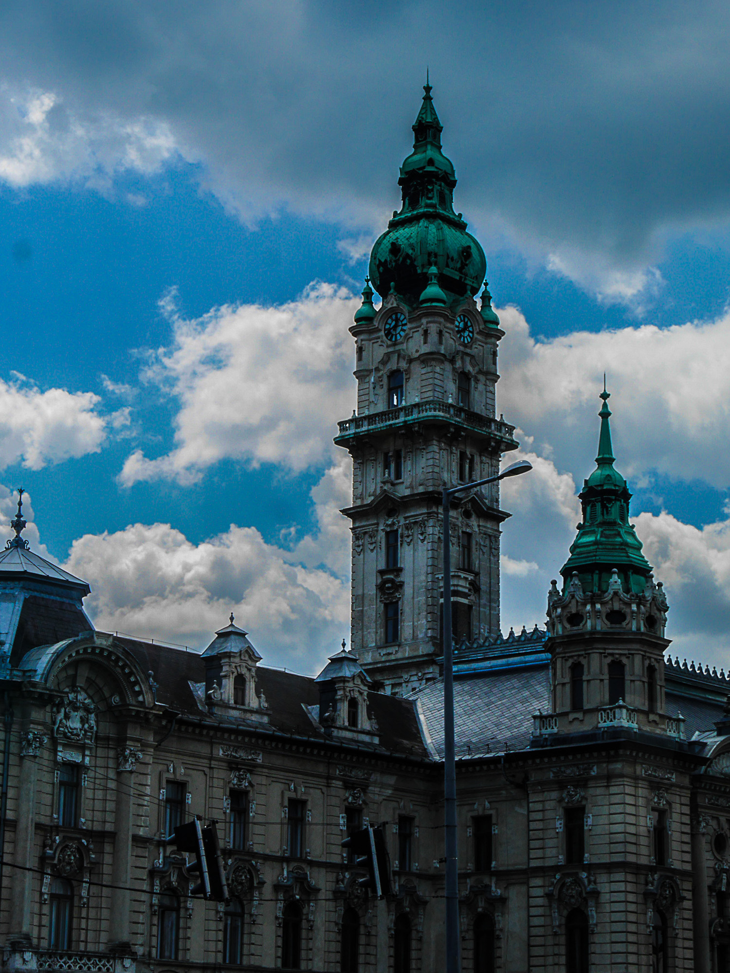 Panasonic Lumix DMC-GX7 sample photo. European architecture photography