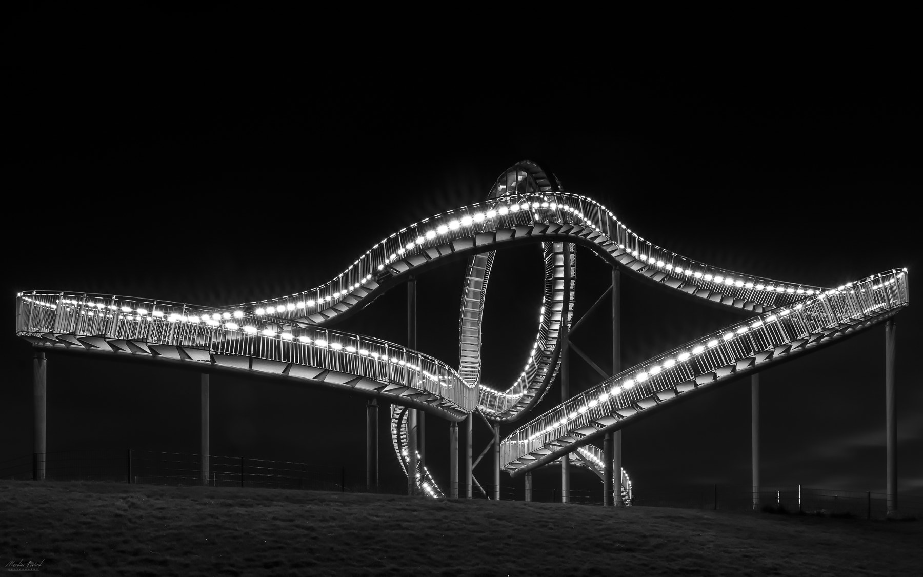 Sigma 8-16mm F4.5-5.6 DC HSM sample photo. [tiger&turtle] photography