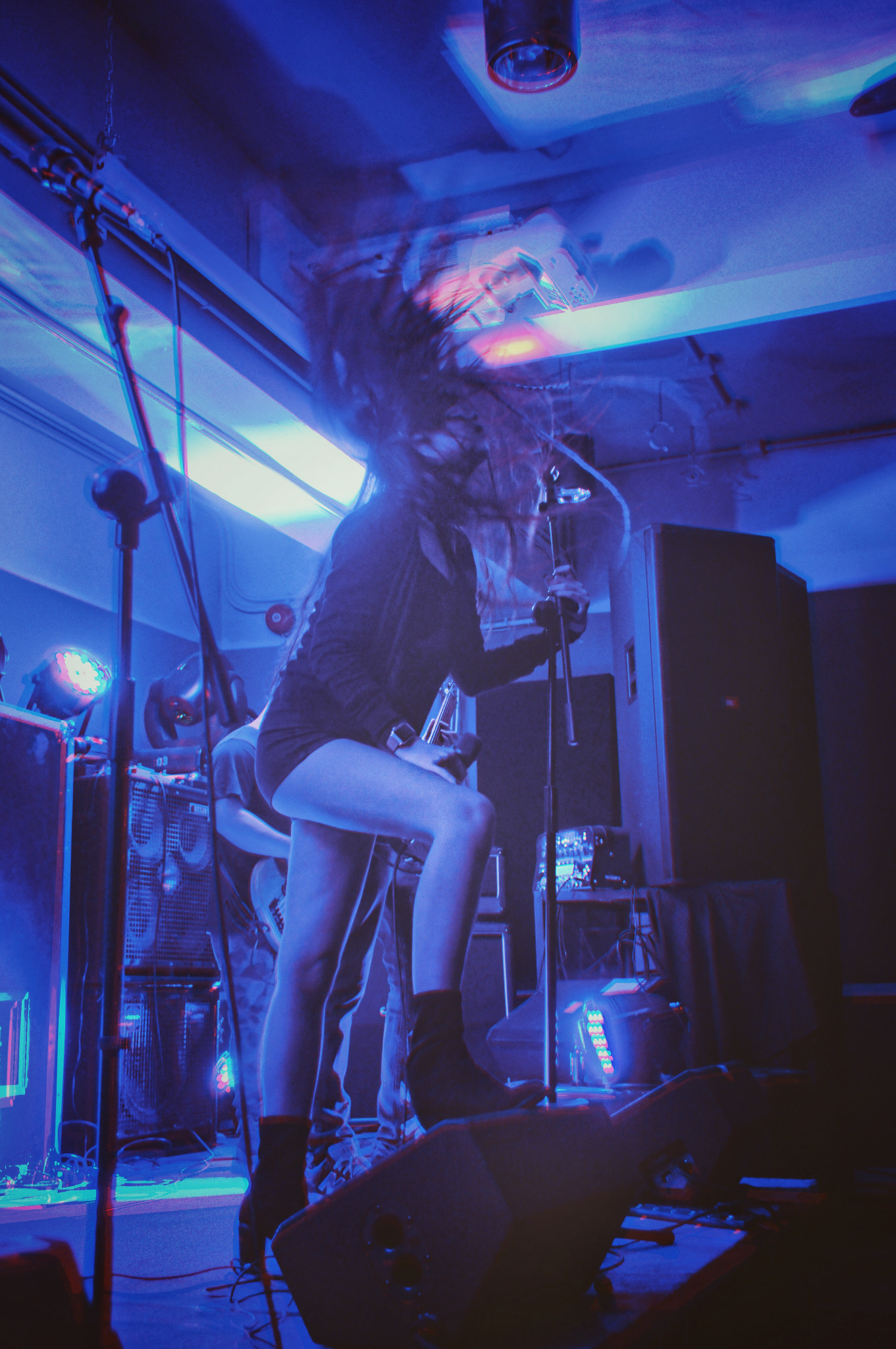 Sony E 18-200mm F3.5-6.3 OSS sample photo. “punk girl” photography