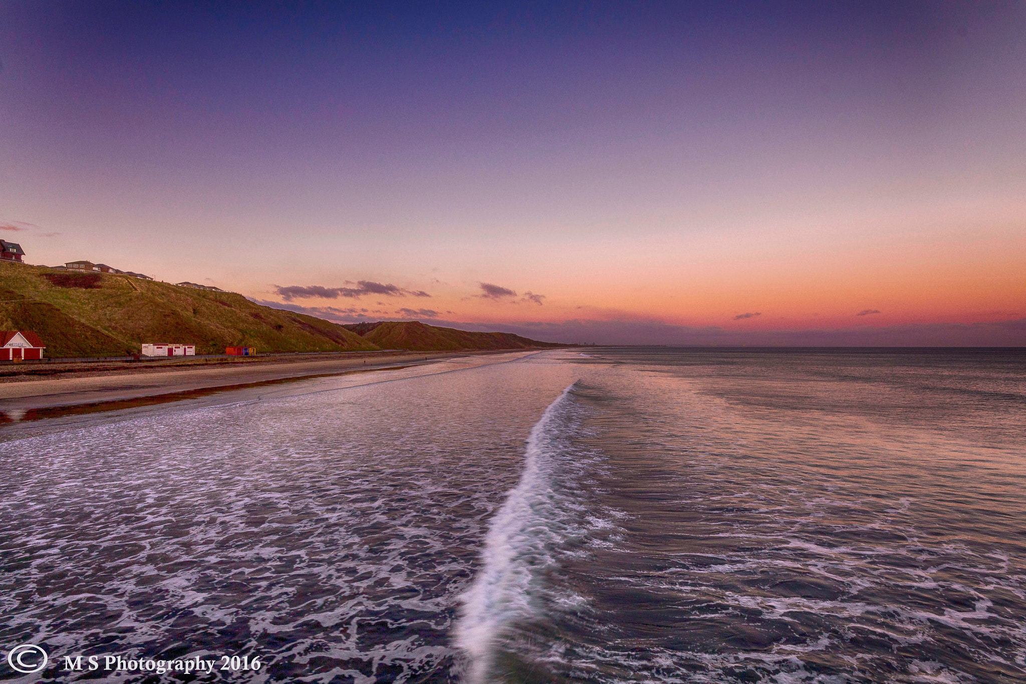 Canon EOS 700D (EOS Rebel T5i / EOS Kiss X7i) + Sigma 10-20mm F4-5.6 EX DC HSM sample photo. Saltburn, north yorkshire photography
