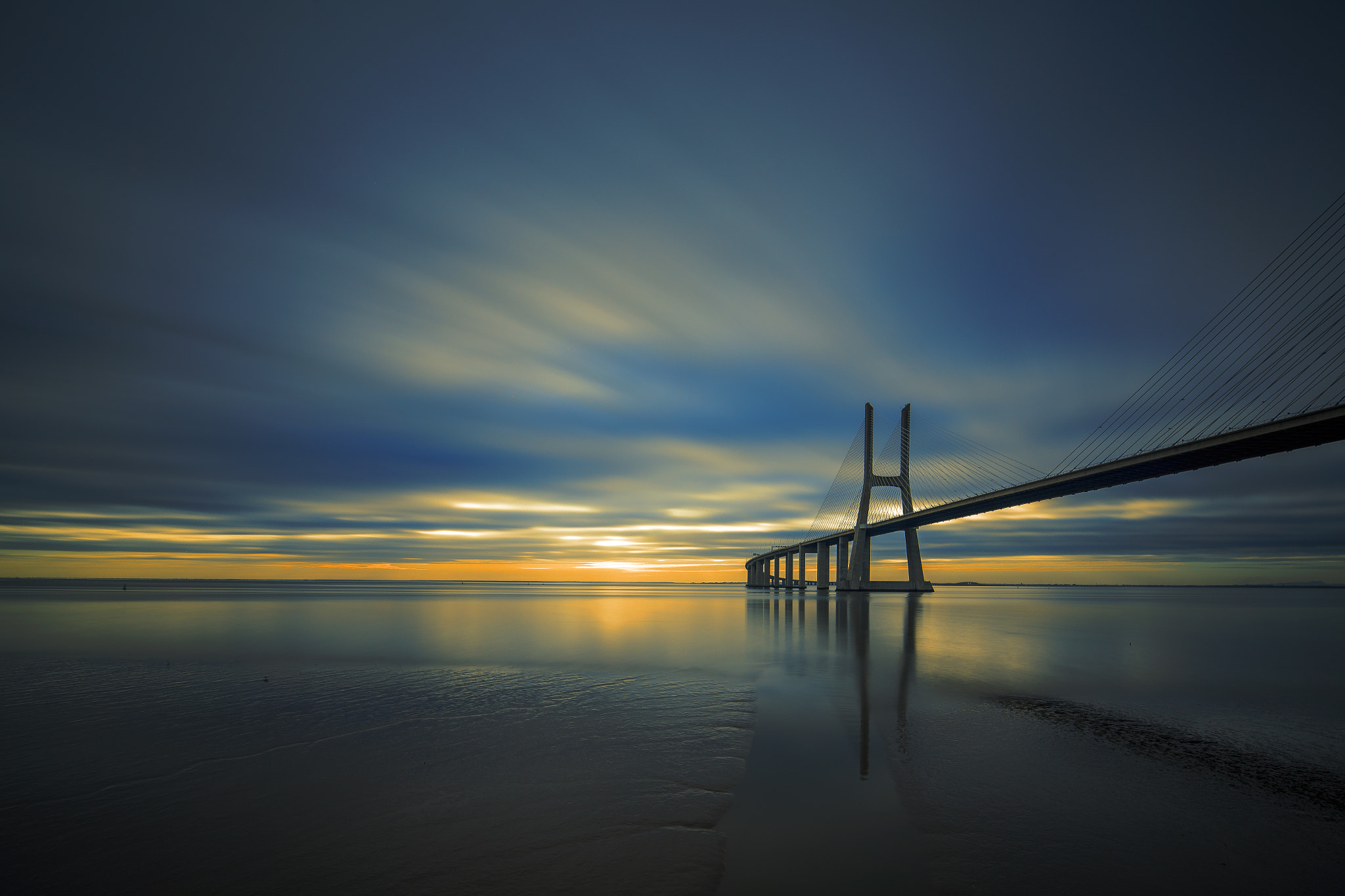 Canon TS-E 17mm F4L Tilt-Shift sample photo. Lisboa iii photography