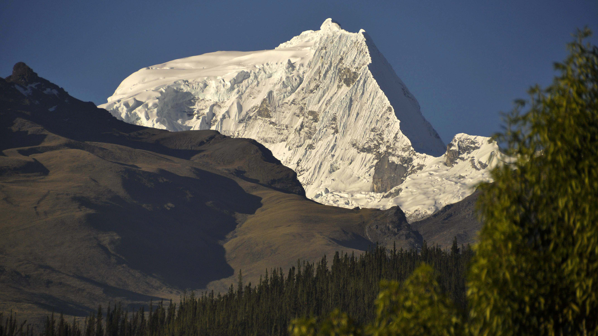Nikon D5000 sample photo. Huaraz peru photography