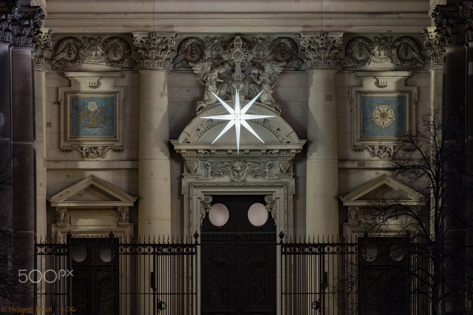 Tamron AF 70-300mm F4-5.6 LD Macro 1:2 sample photo. Berliner dom photography