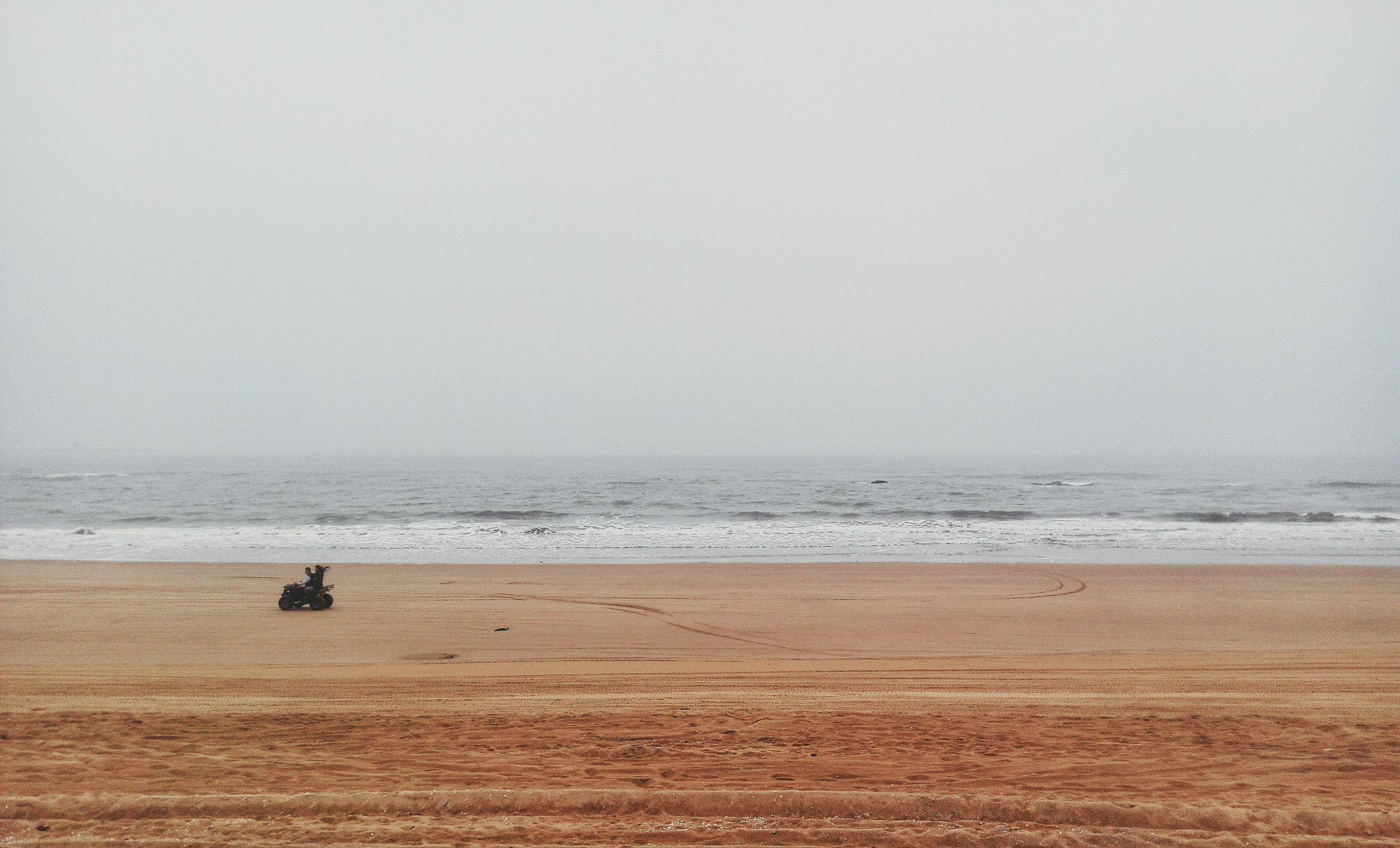 Xiaomi HM NOTE sample photo. 日照海滩-1 photography