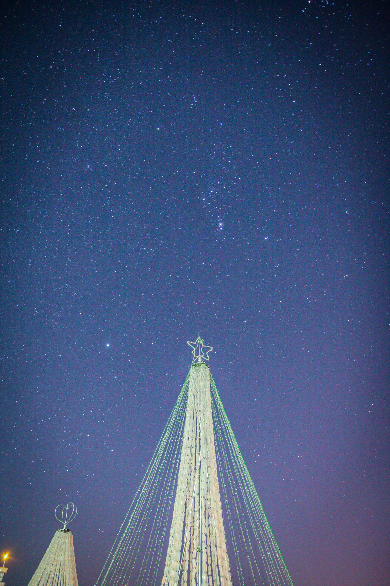 Canon EOS 40D sample photo. The parade of the sky photography