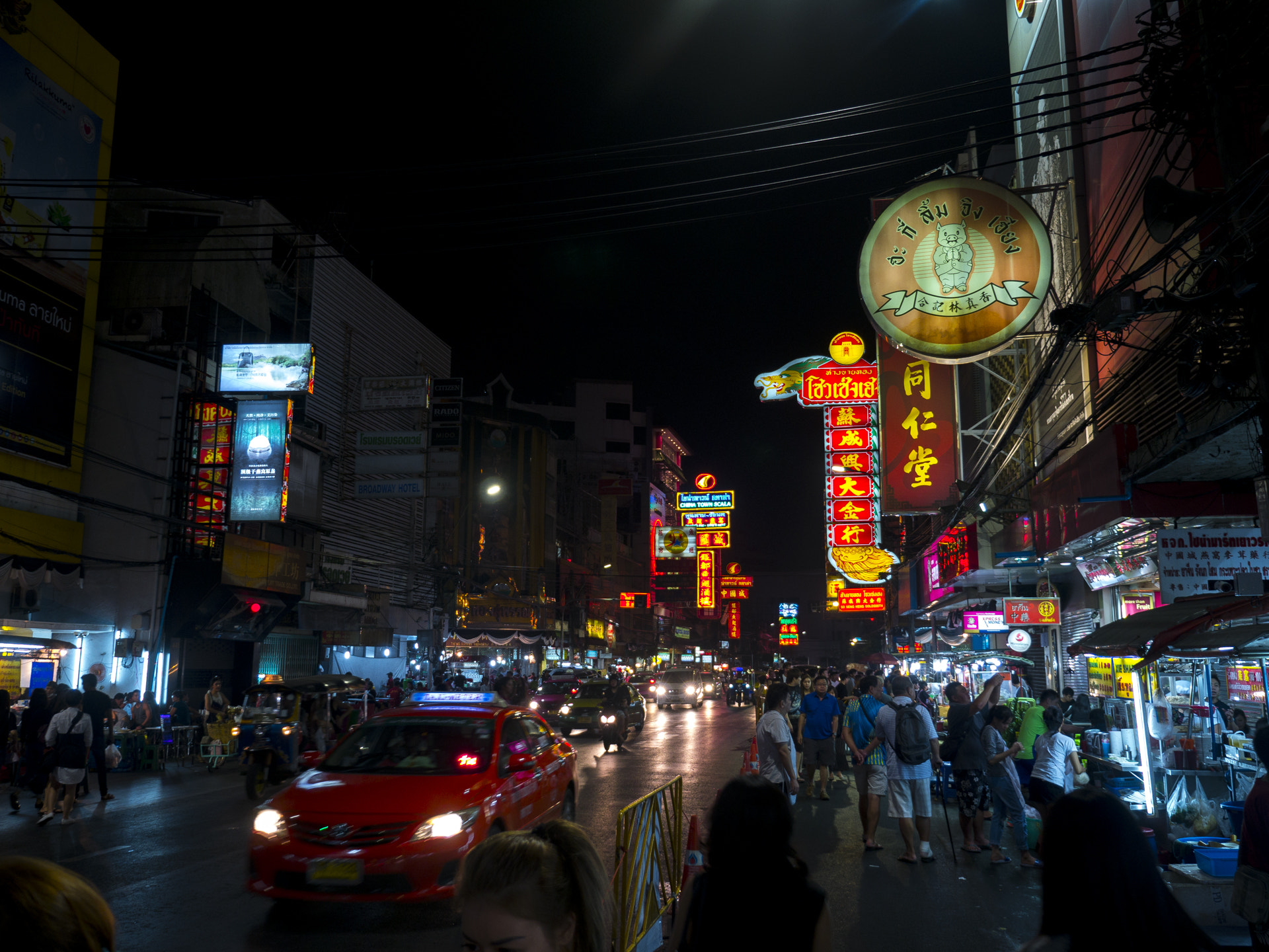 Panasonic Lumix DMC-G85 (Lumix DMC-G80) sample photo. Bangkok chinatown, yaowarat photography