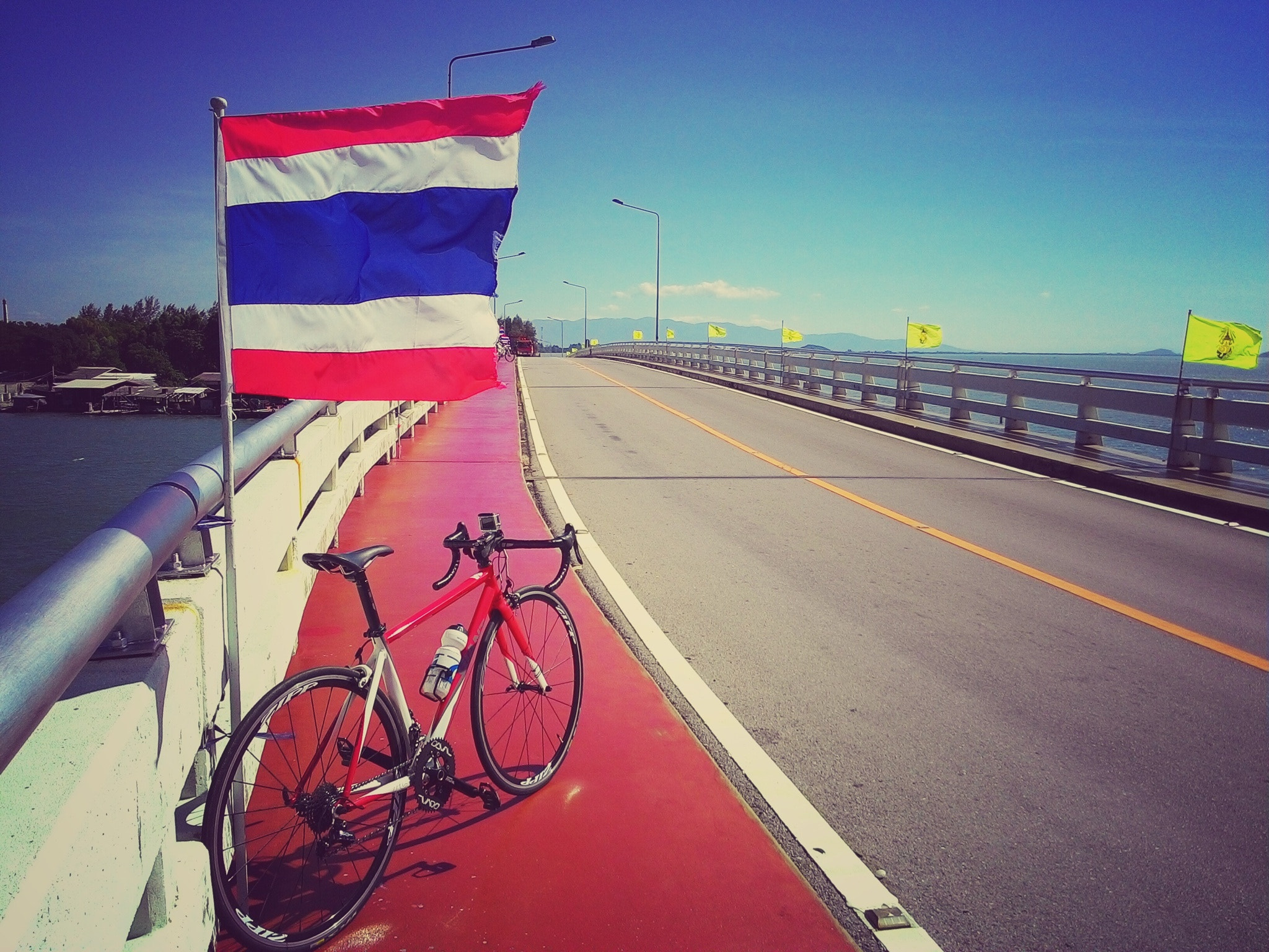 ASUS T00J sample photo. Thailand flag with bicycle photography
