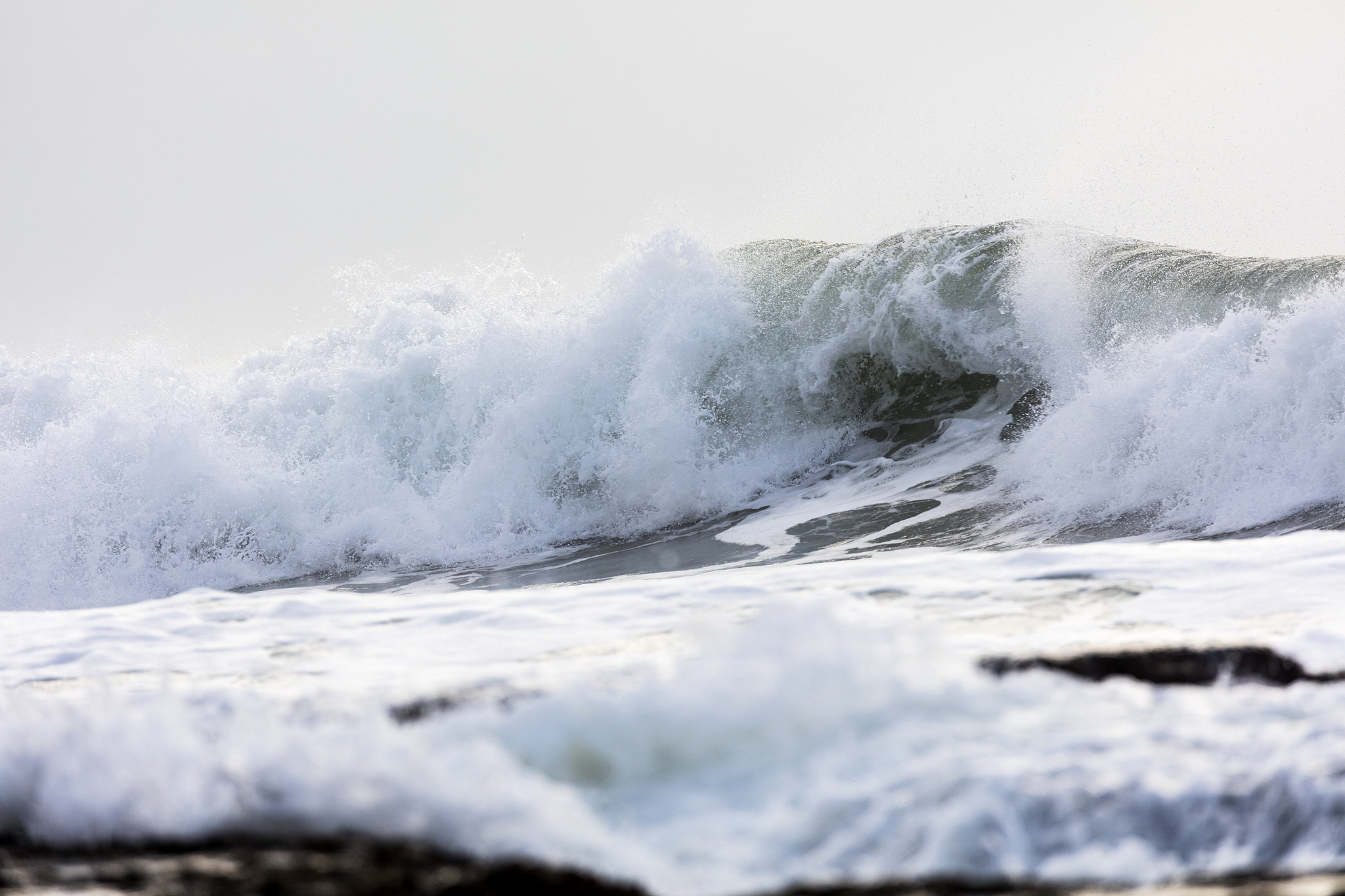 Canon EOS 5DS sample photo. Waves... photography