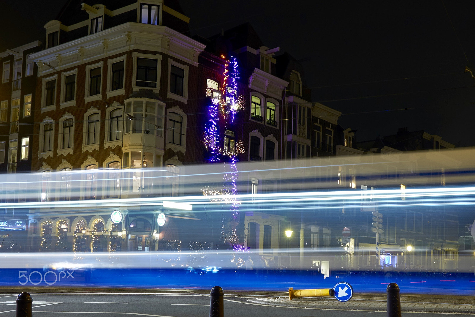 Sony a5100 sample photo. Tram photography