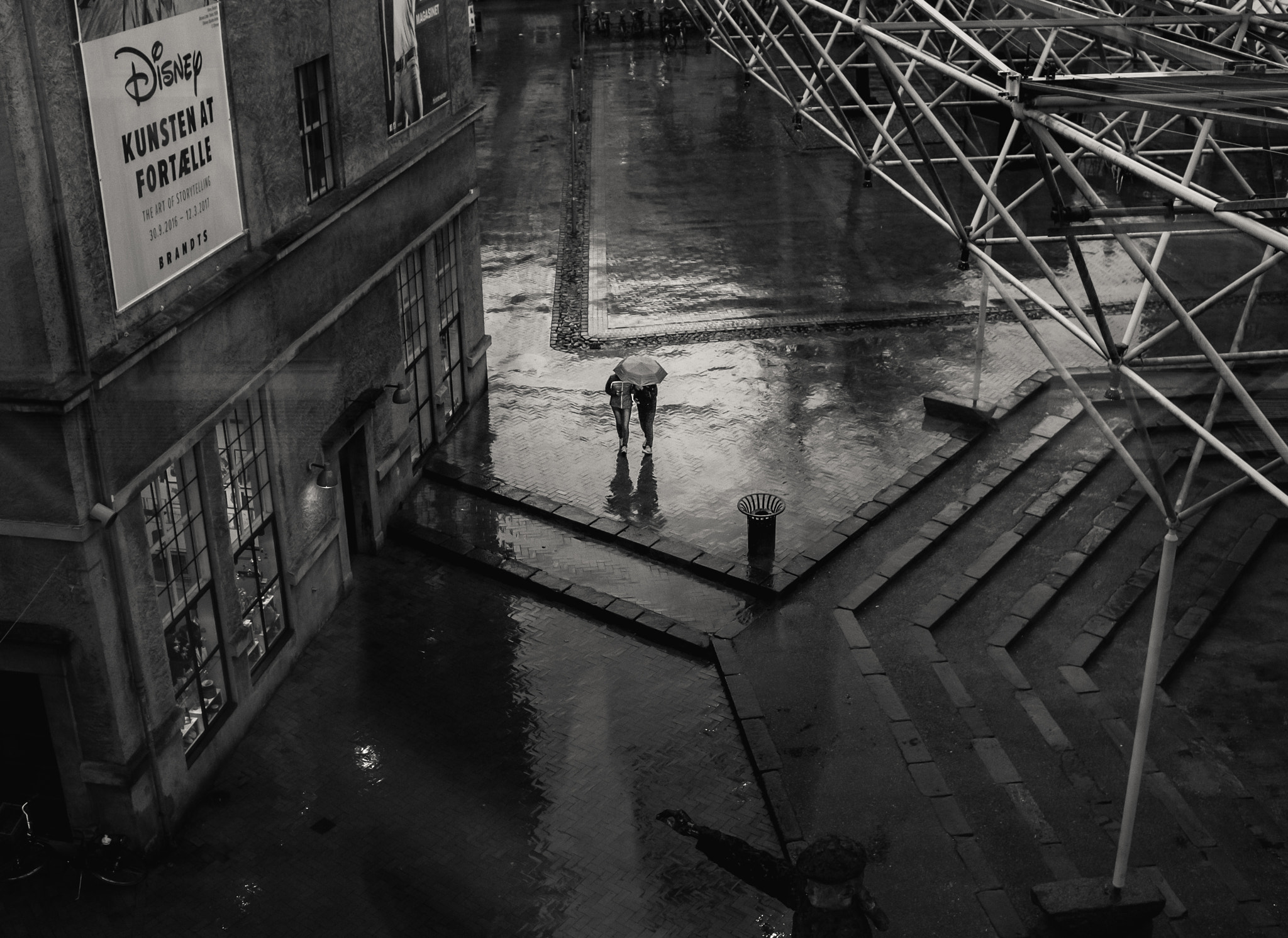 Canon EOS 6D + Canon EF 28mm F2.8 IS USM sample photo. Rainy day in odense photography