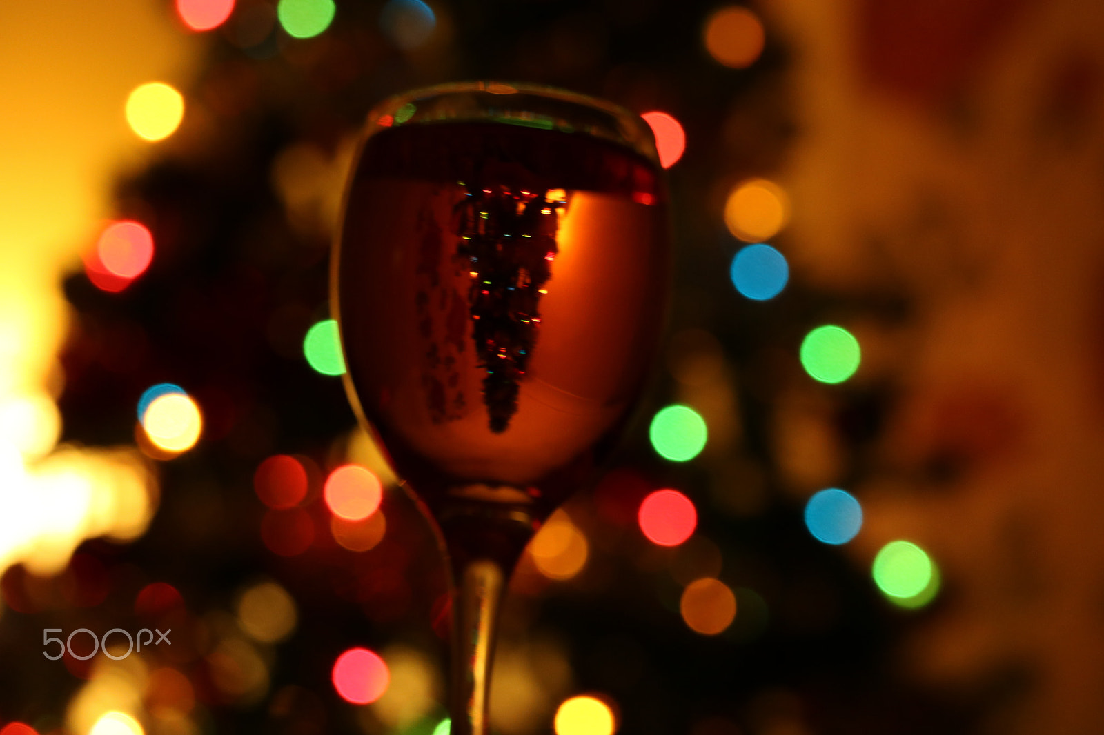 Canon EF-S 55-250mm F4-5.6 IS STM sample photo. Christmas reflections photography