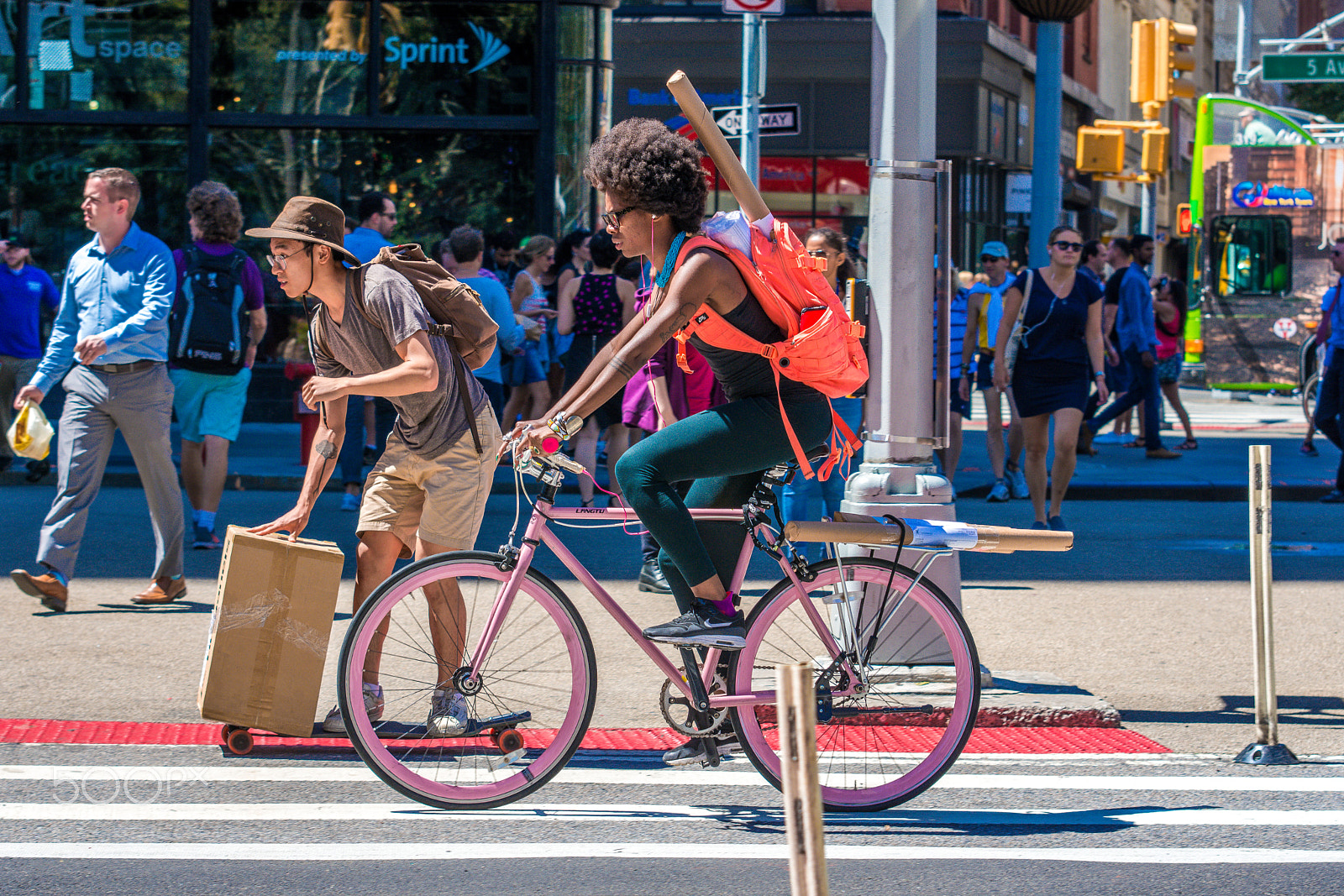 Sigma 70-200mm F2.8 EX DG Macro HSM II sample photo. Cyclist at the flatiron district photography
