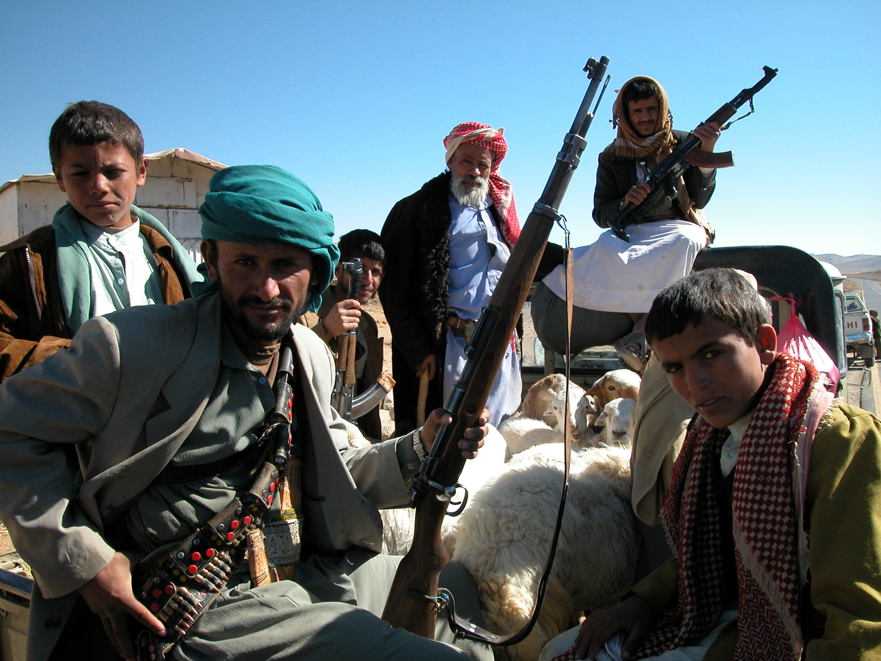 Nikon E5000 sample photo. Armed breeders, marib town, yemen. photography