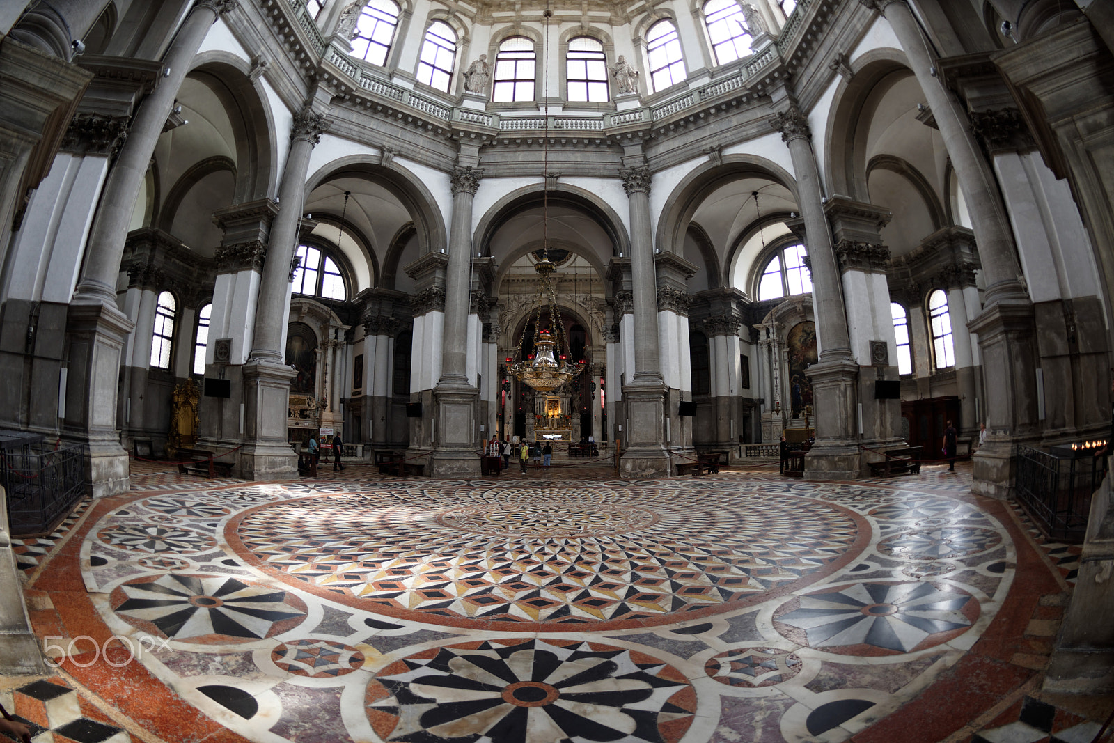 Nikon D810 + Nikon AF Fisheye-Nikkor 16mm F2.8D sample photo. Venedig, basilica di santa maria della salute photography