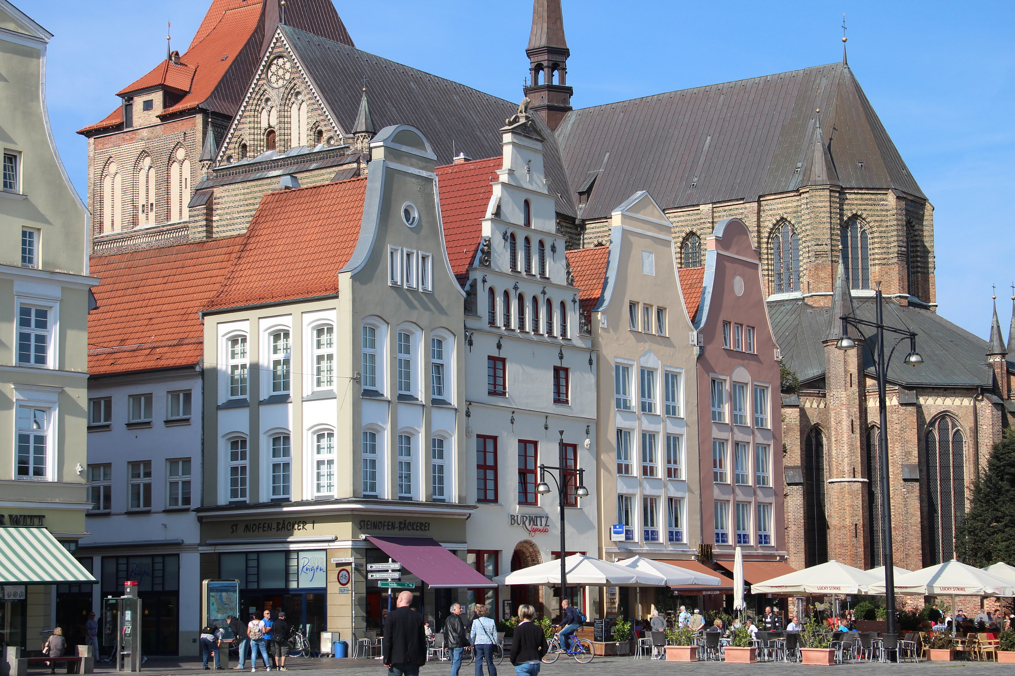 Canon EF-S 18-55mm F3.5-5.6 II sample photo. Rostock, germany photography