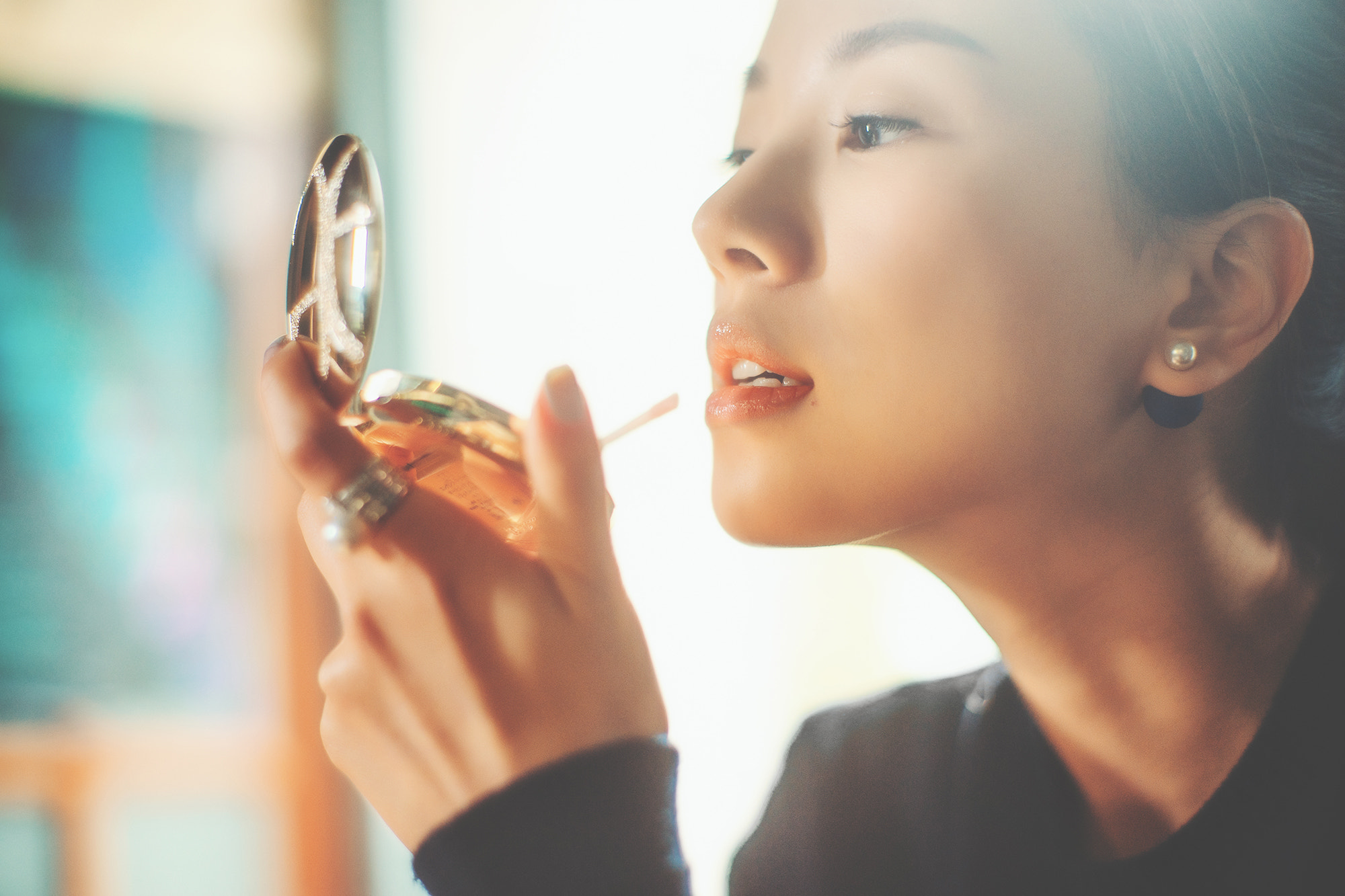 Sony a7 II + Canon EF 40mm F2.8 STM sample photo. Makeup photography
