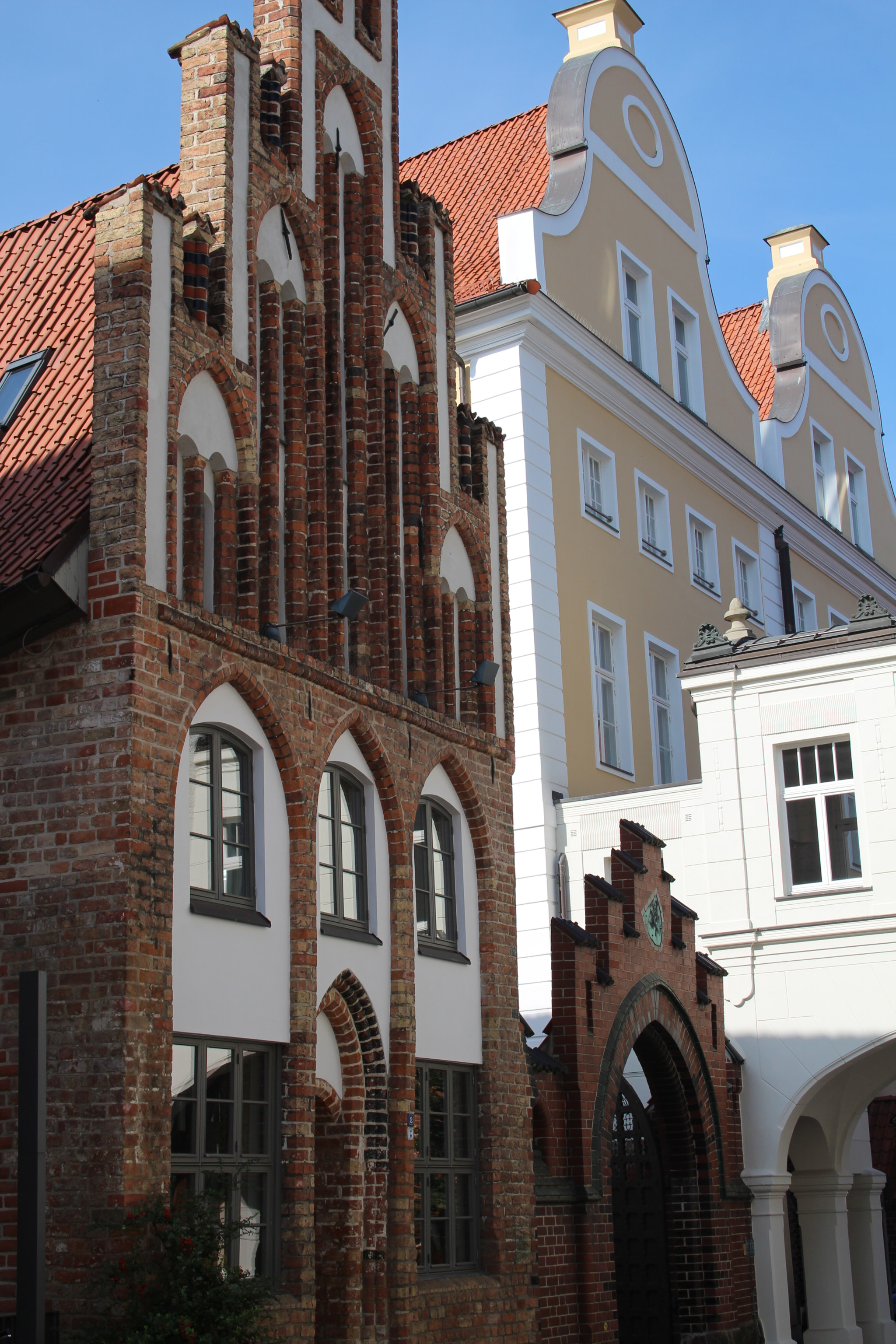 Canon EF-S 18-55mm F3.5-5.6 II sample photo. Rostock, germany photography