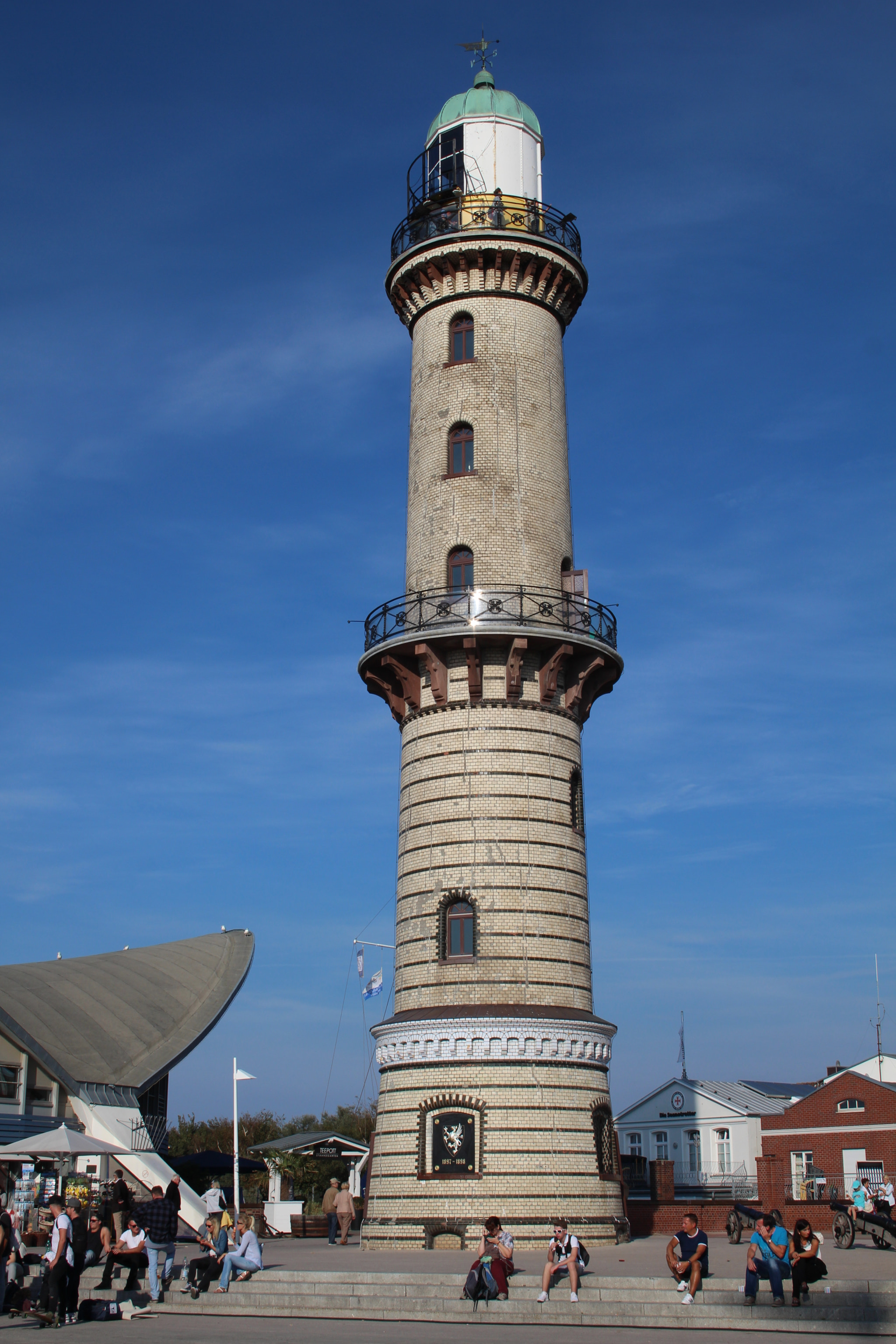 Canon EF-S 18-55mm F3.5-5.6 II sample photo. Warnemünde, germany photography