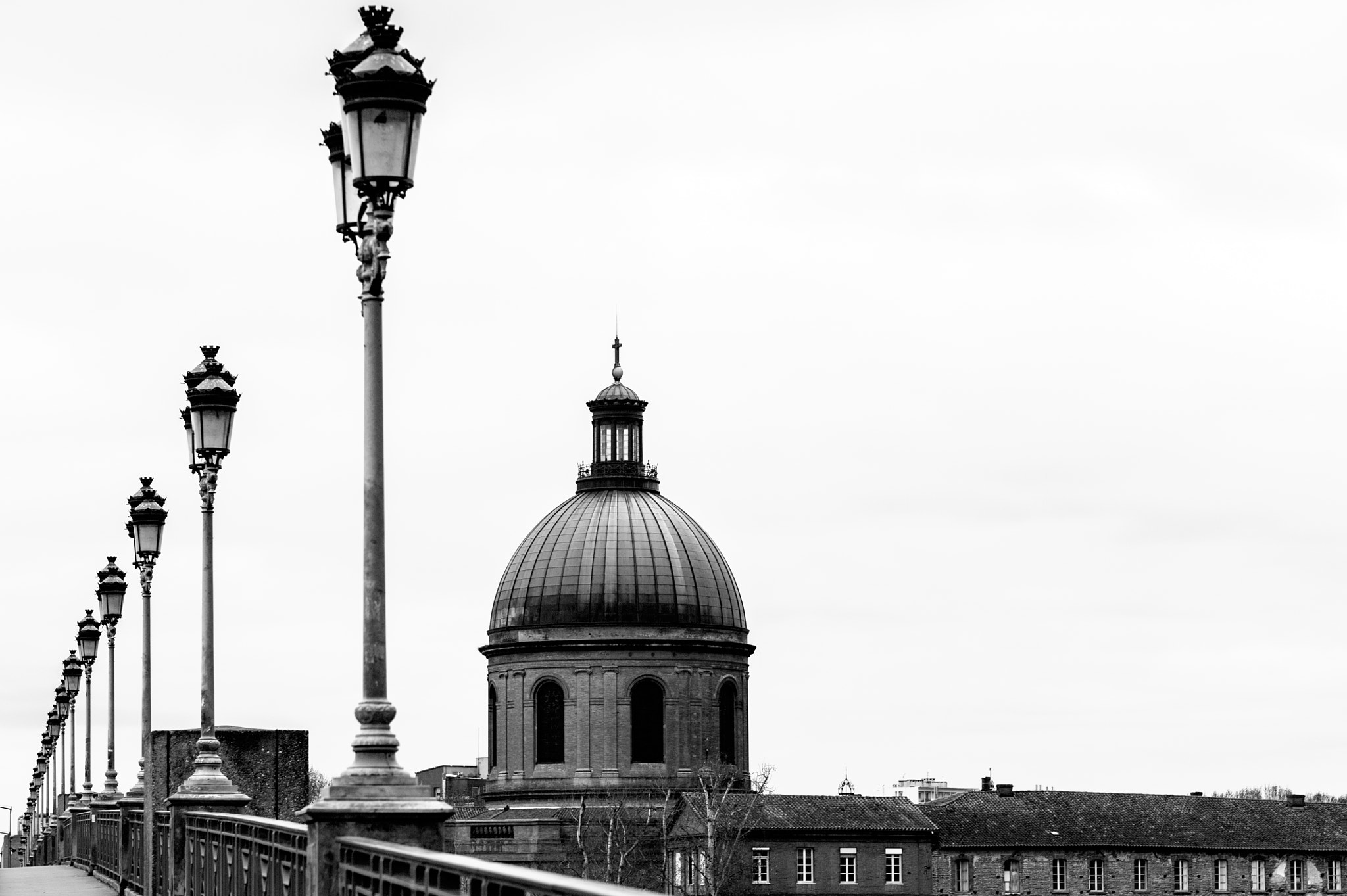 Tamron SP 70-200mm F2.8 Di VC USD sample photo. Toulouse.jpg photography