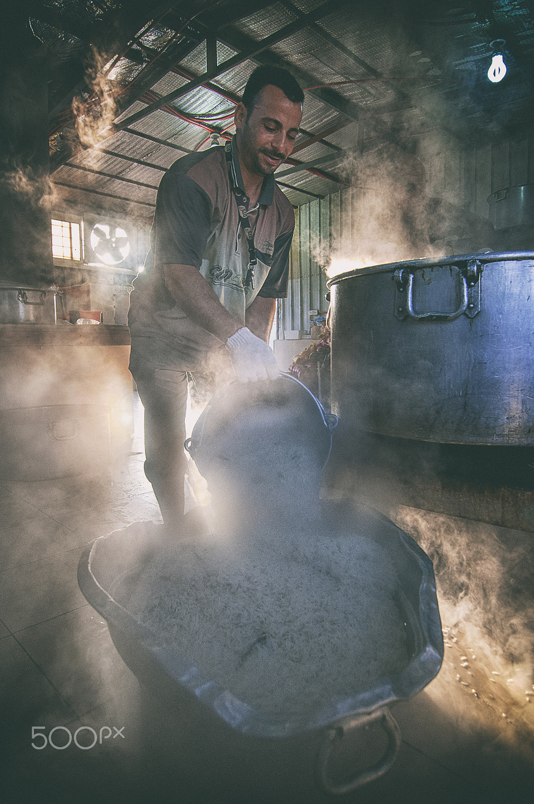 Tokina AT-X Pro 11-16mm F2.8 DX sample photo. Rice cooking photography