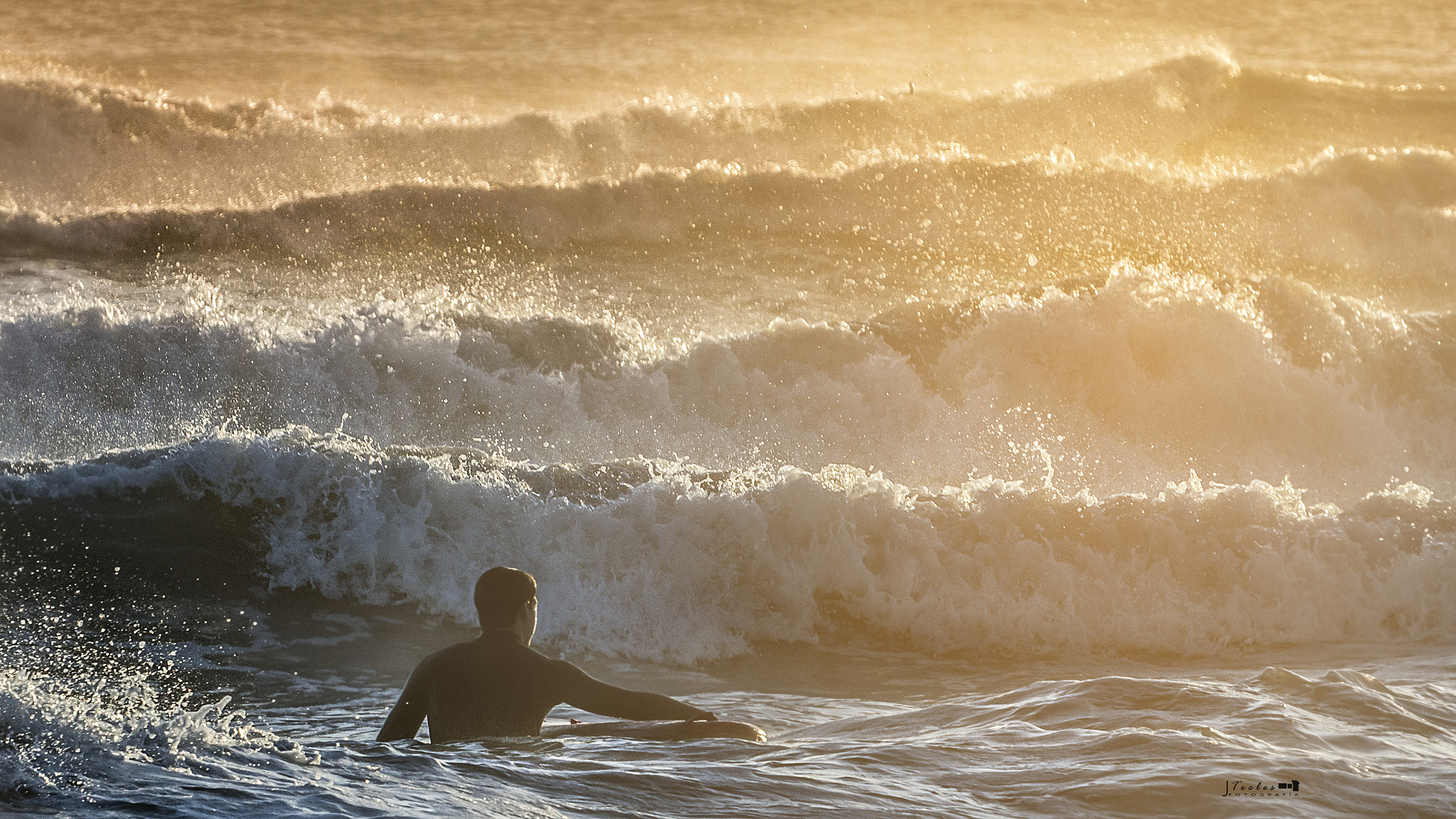 Canon EF 70-200mm F2.8L IS USM sample photo. Surf 2 photography