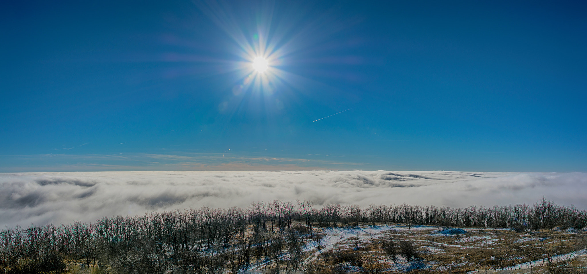 Sigma 17-70mm F2.8-4 DC Macro OS HSM sample photo. Cloud seacoast photography