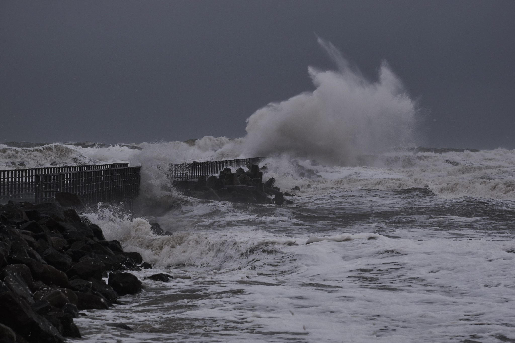 Sony 70-300mm F4.5-5.6 G SSM sample photo. Storm in denmark photography