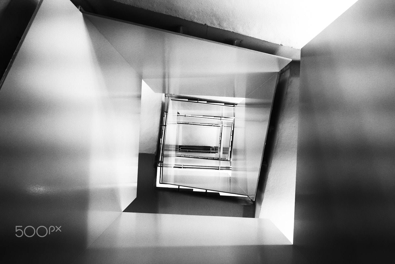 LEICA DG SUMMILUX 15/F1.7 sample photo. Stairway to ... photography