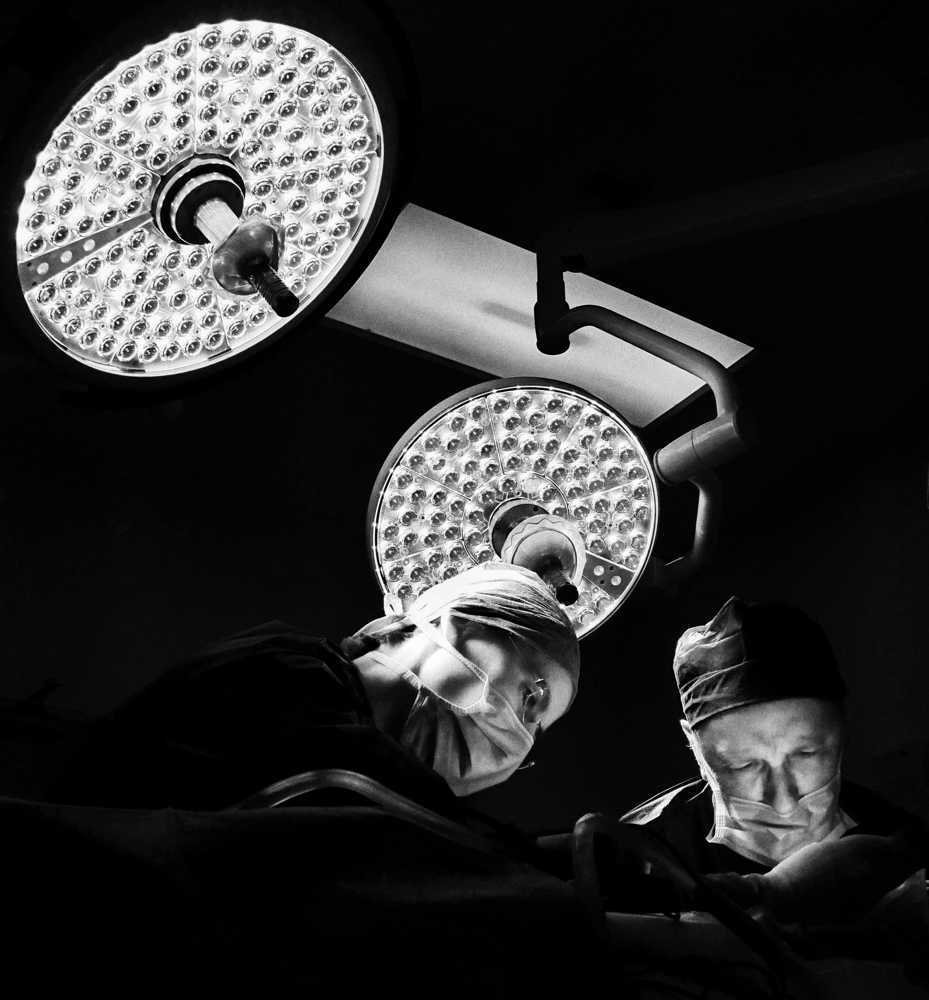 Sony Xperia Z3+ sample photo. Surgeons at work photography