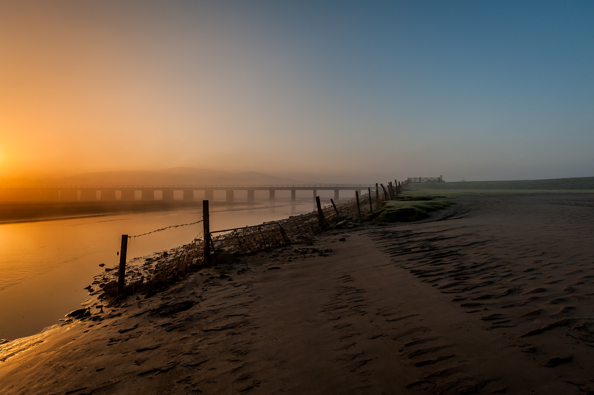 Nikon AF-S Nikkor 18-35mm F3.5-4.5G ED sample photo. Morning glow  photography