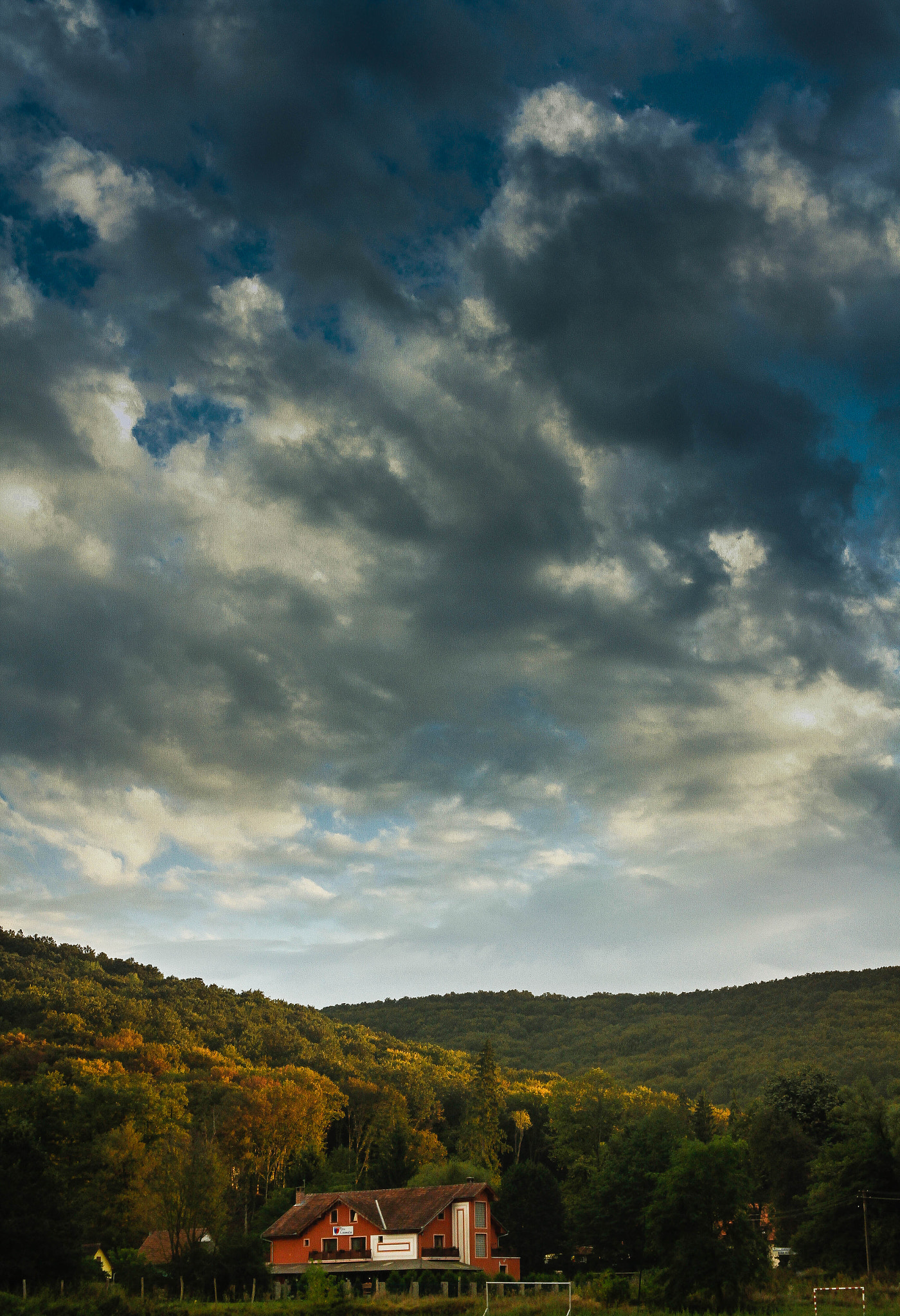 Canon EF 35-80mm f/4-5.6 sample photo. Căsoaia photography