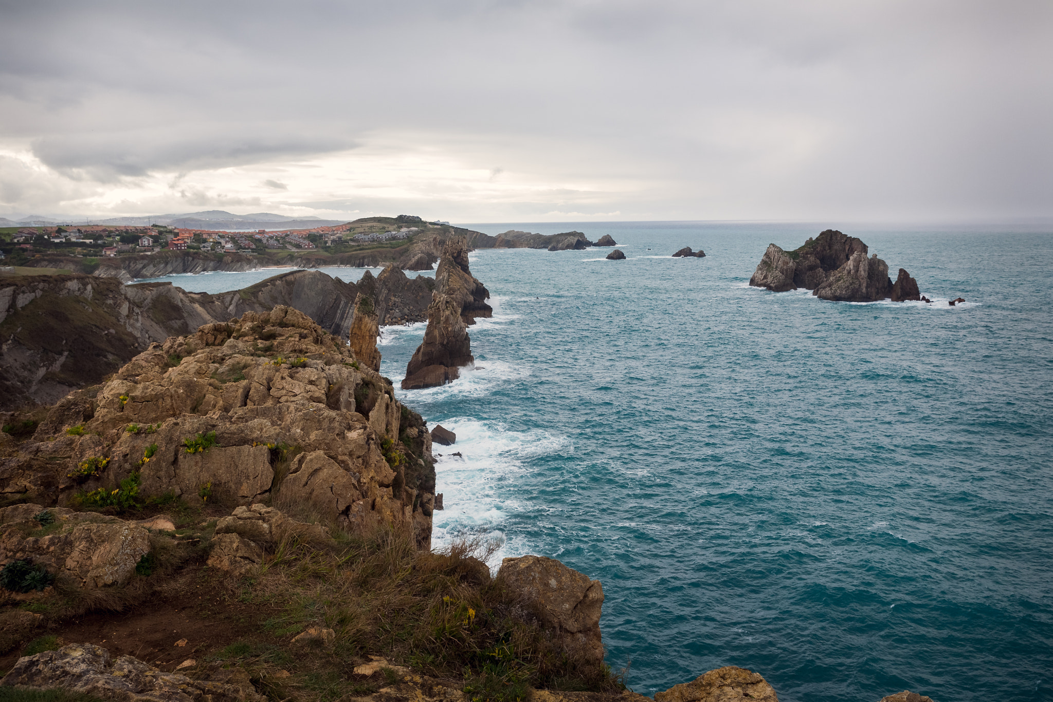 Canon 24.0-70.0 mm sample photo. Costa quebrada photography