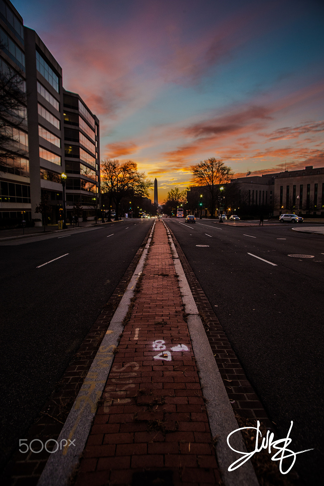 Canon EOS-1D X + Canon EF 20-35mm f/2.8L sample photo. Img photography