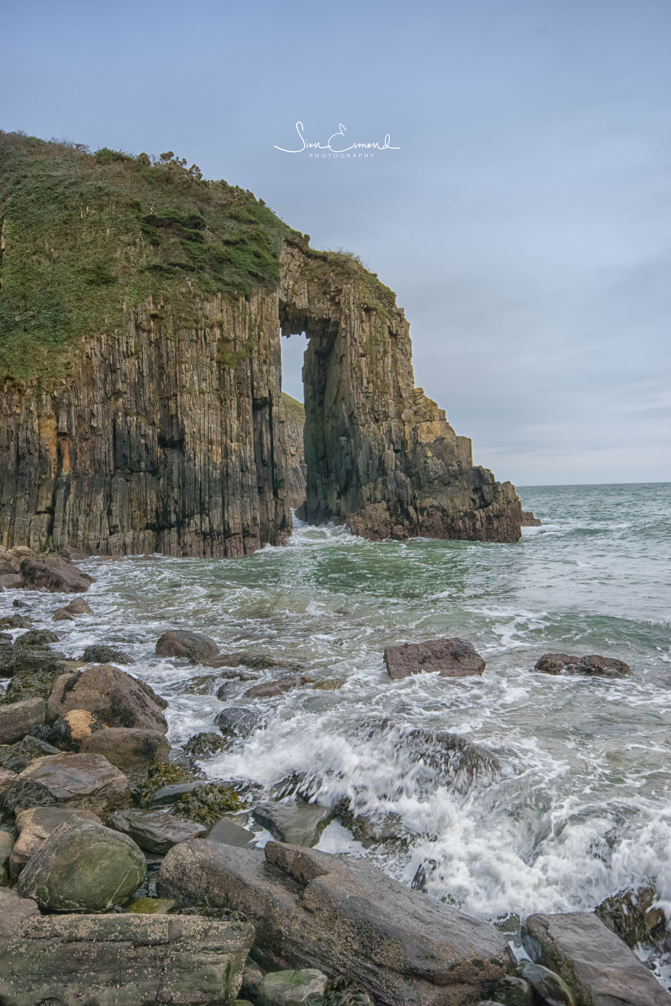 Sigma 10-20mm F4-5.6 EX DC HSM sample photo. Church doors bay photography